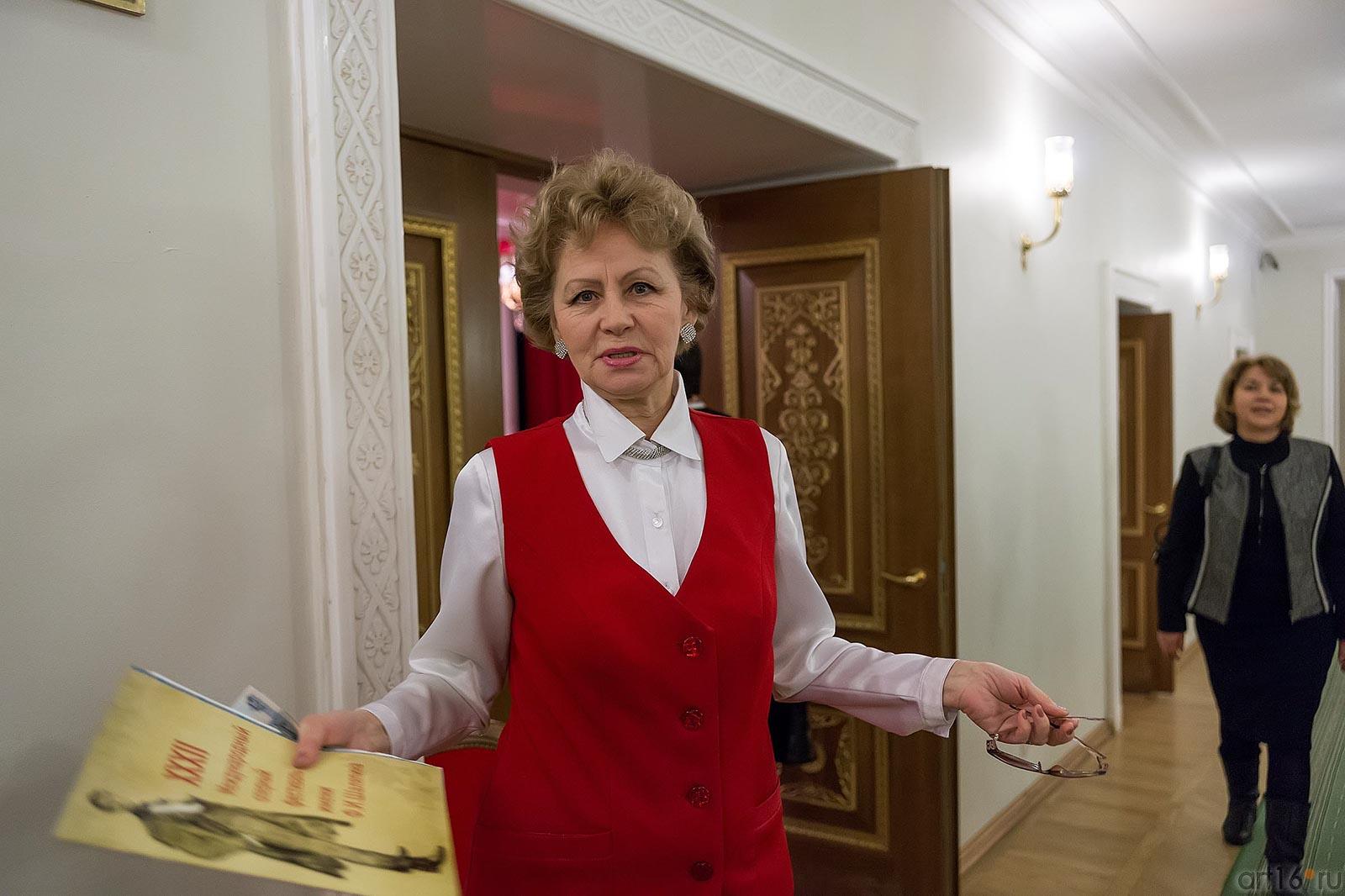 В казанском оперном театре::Джоаккино Россини «Севильский цирюльник»