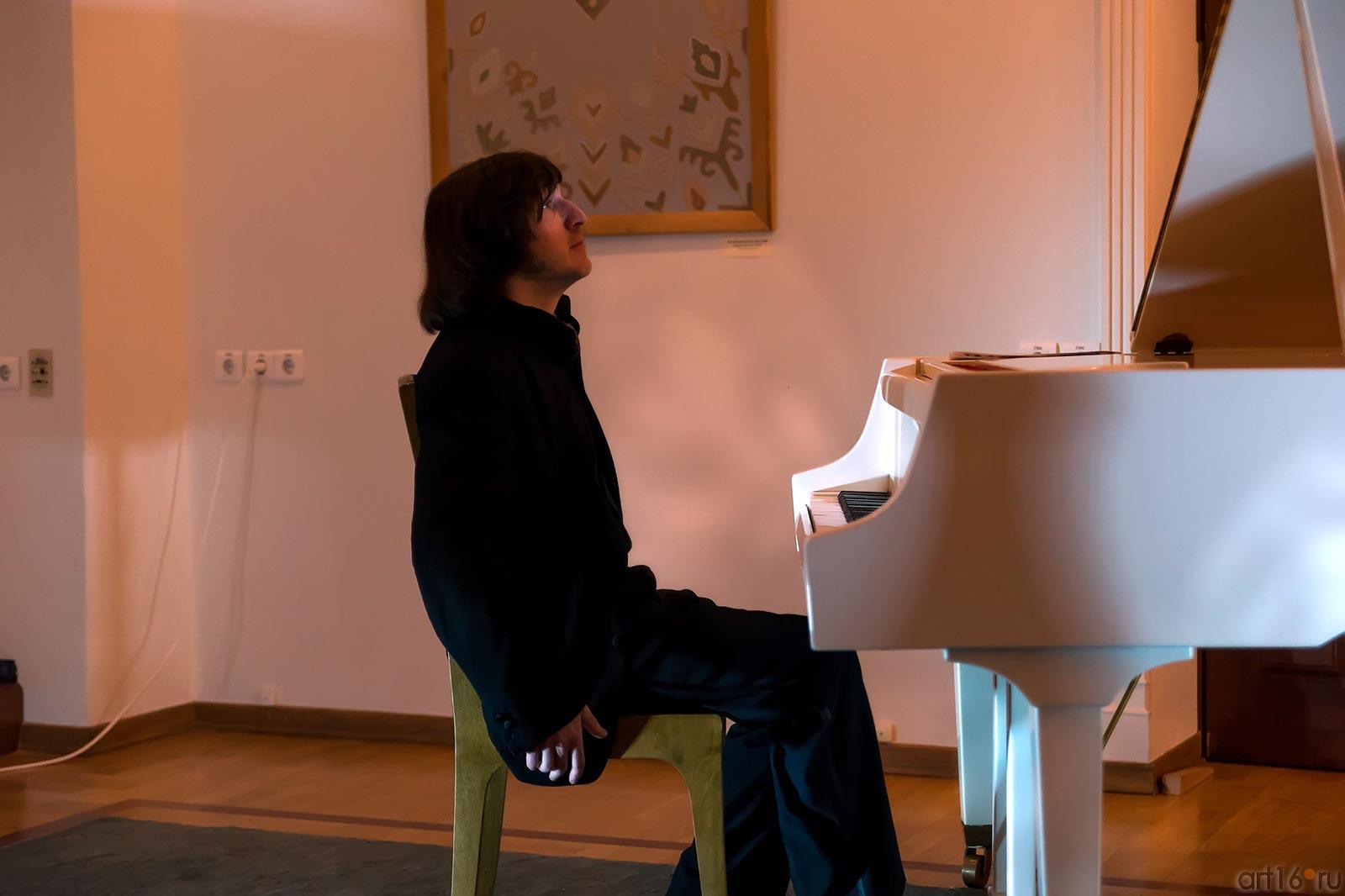 Рэм Урасин::Альбина Абсалямова, Рэм Урасин