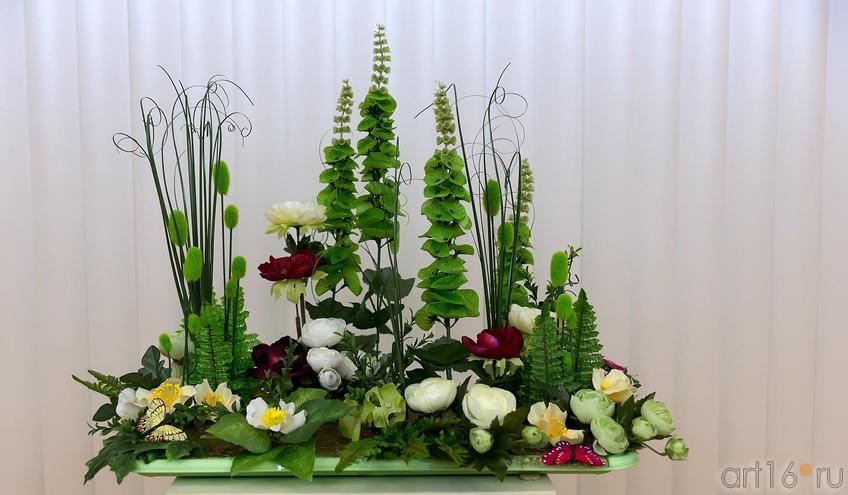 «Восторг летнего луга» 2014::Выставка цветов ко Дню святого Валентина в центре Эрмитаж-Казань