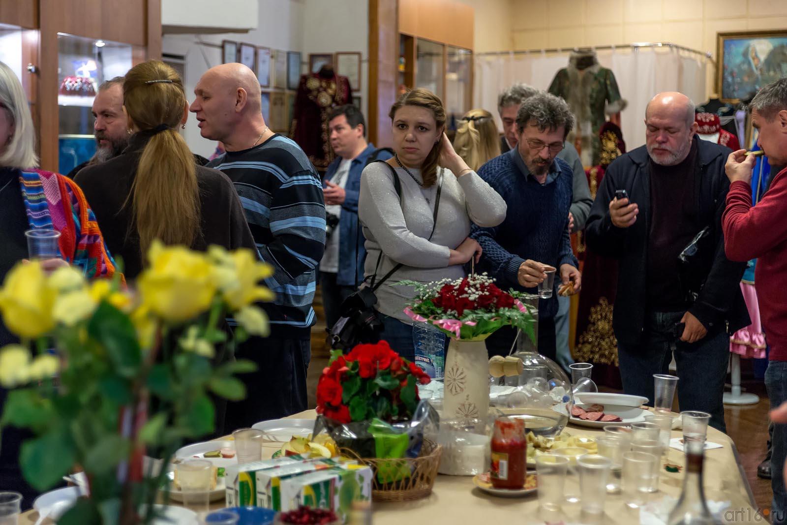 ::Виктор Тимофеев. Живопись в рамках