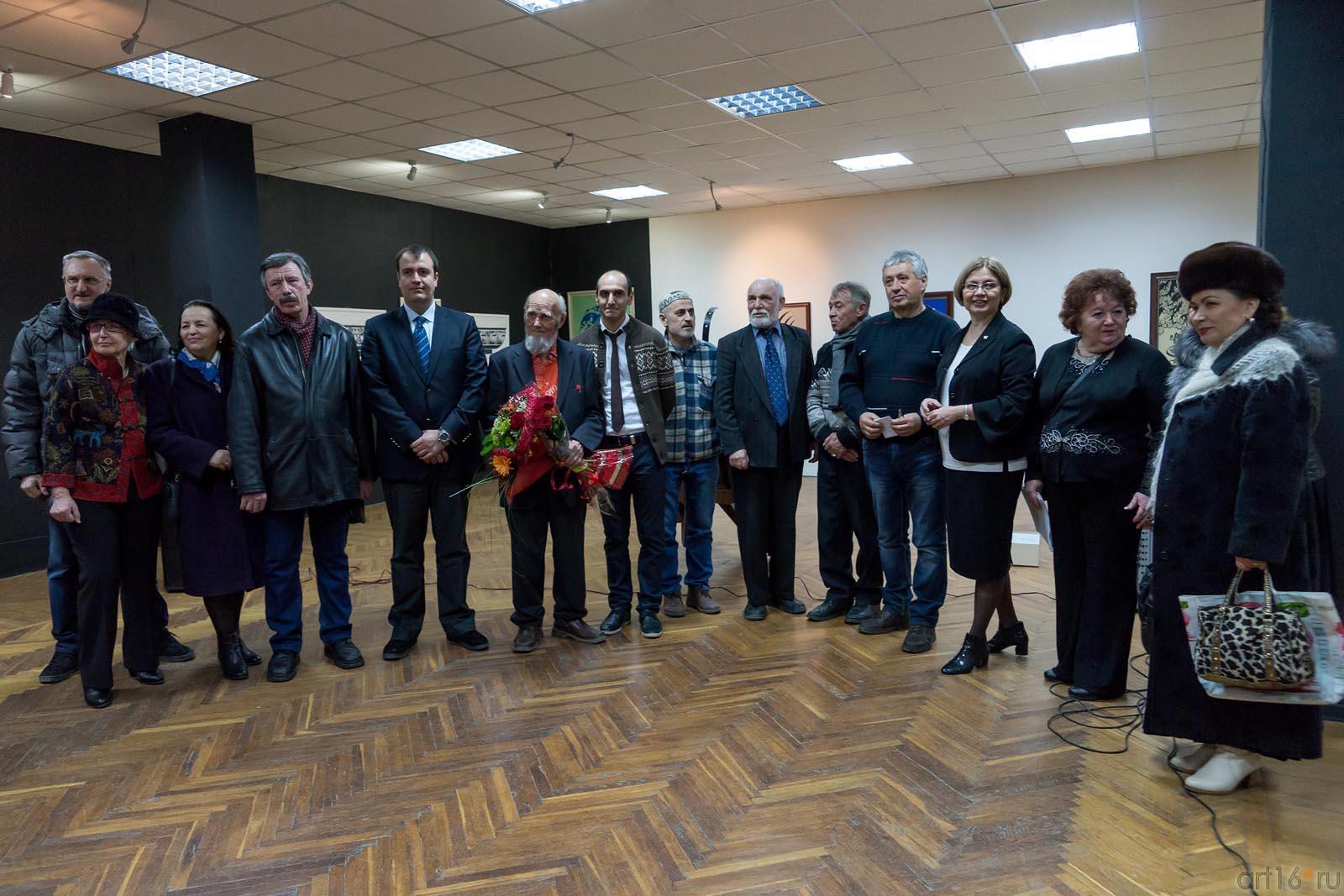 ::Владимир Попов. Выставка на соискание Государственной премии имени Габдуллы Тукая