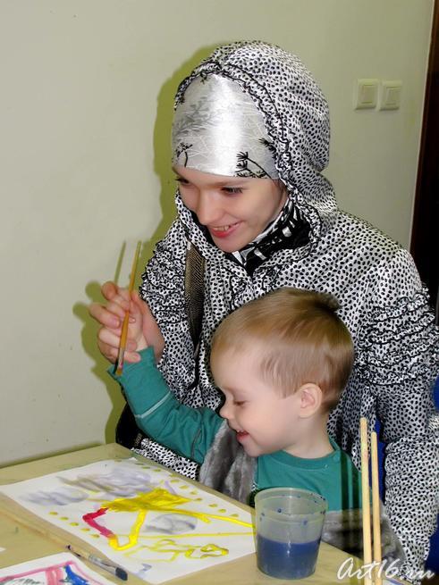 Рисуем вместе с мамой::Ёлка в «Хазинэ» 2008/2009