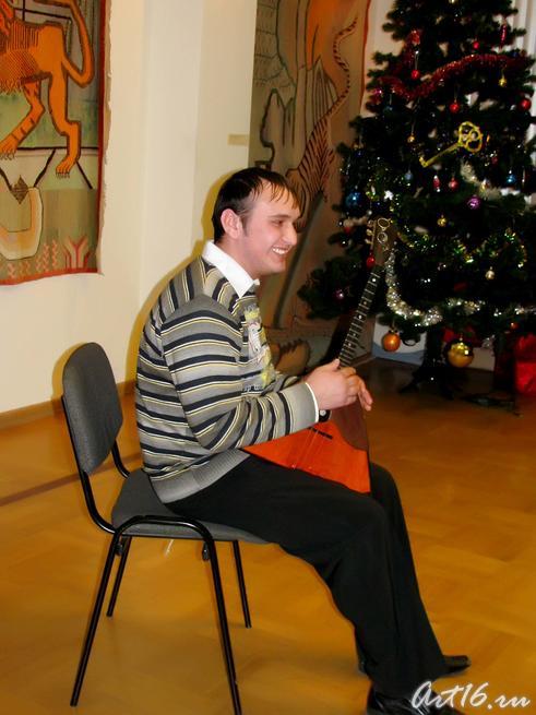 Азат Низамов (балалайка)::Ёлка в «Хазинэ» 2008/2009
