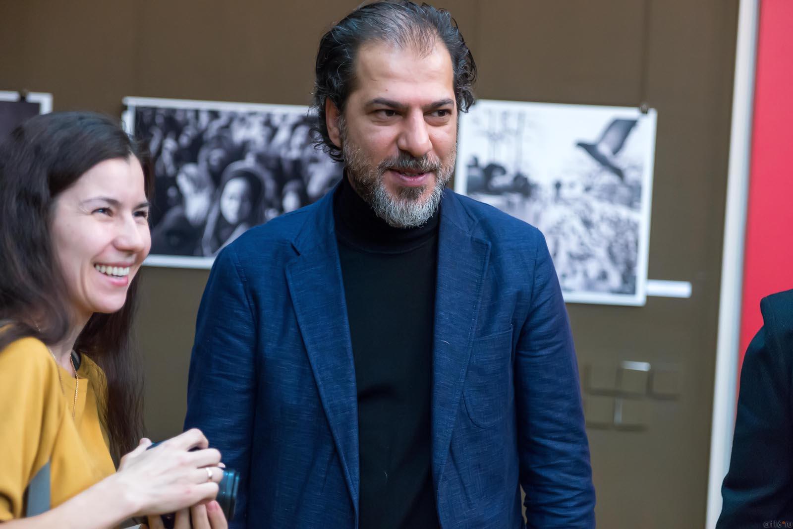 Мустафа Дедеоглу::Мустафа Дедеоглу «Стамбул и прочее». Фотовыставка