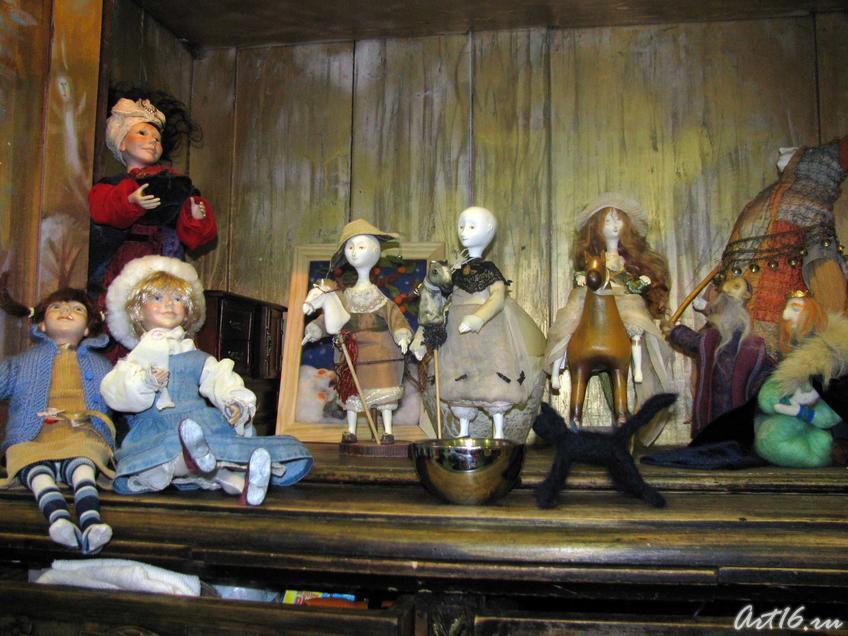 Куклы из «Волшебной лавки»_35::Арт-галерея. Казань - 2009