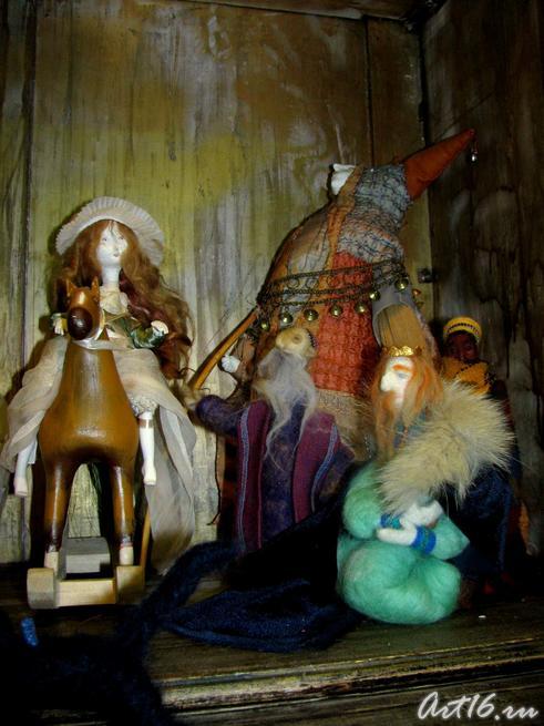 Куклы из «Волшебной лавки»_36::Арт-галерея. Казань - 2009