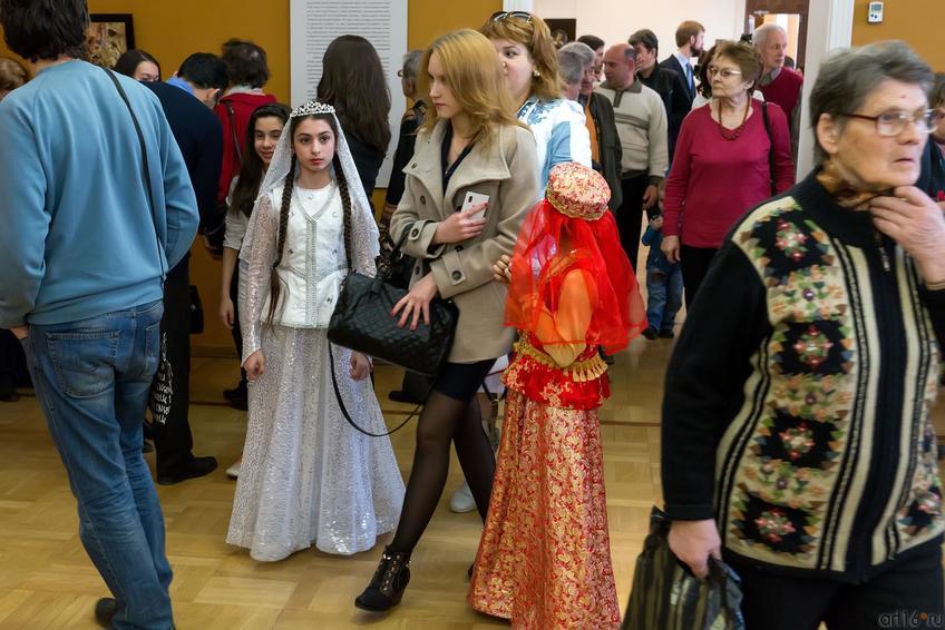 ::«В поисках истины» Расим Бабаев. Живопись, графика