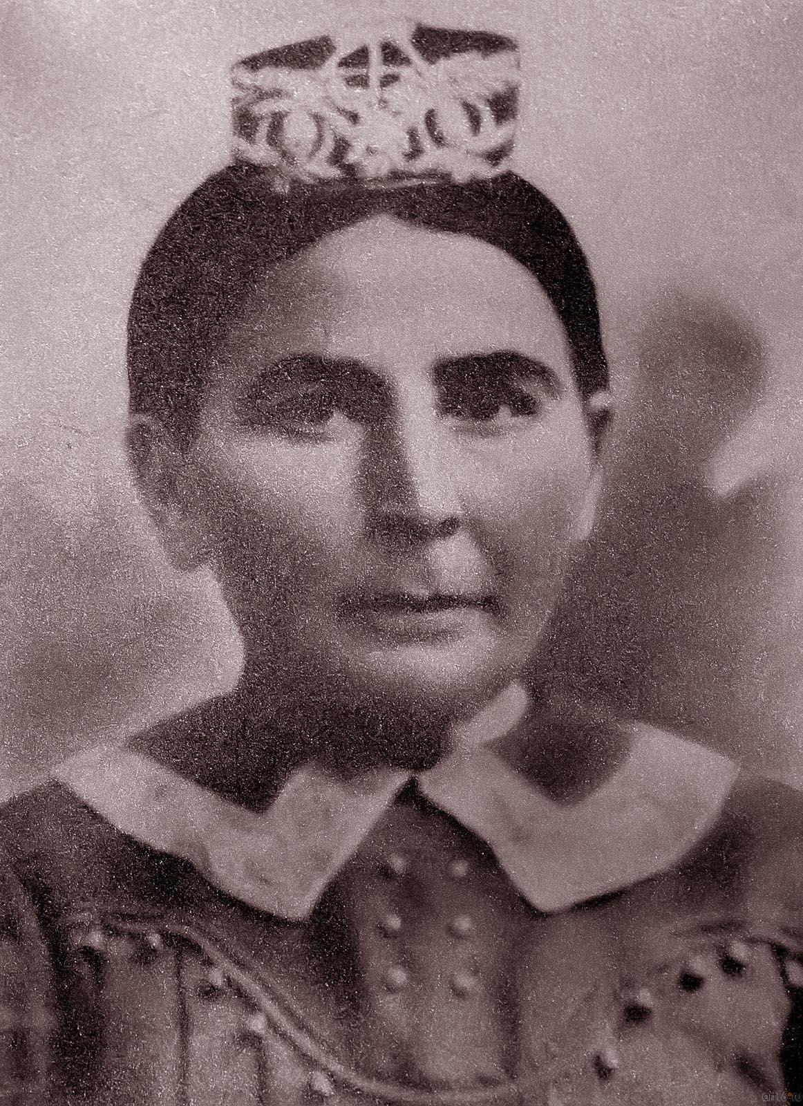 Г.Тукайның әтисе ягыннан туган апасы Бибигазизә Зәбирова::По тукаевским местам