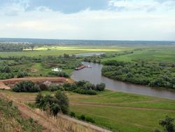 Вид на Тойму и Шишкинские пруды с Чёртова городища