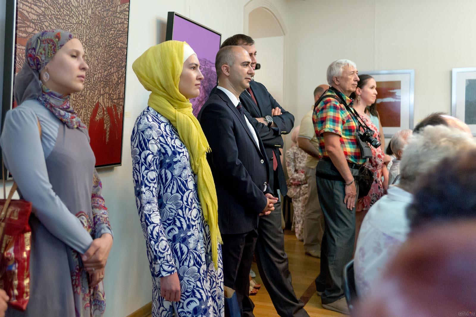 Открытие выставки::Деврим Эрбиль «С любовью из Стамбула»