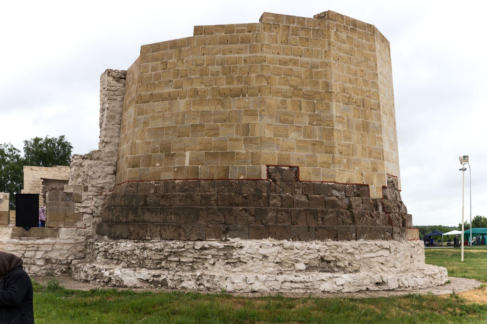 ::К 1125 годовщине принятия ислама Волжской Булгарией. 2014г.