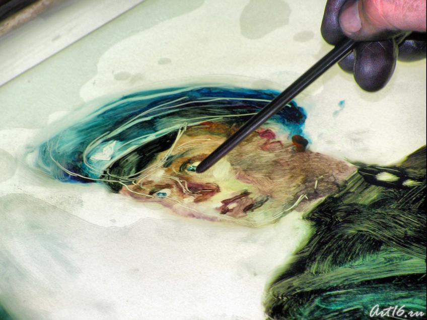 Подготовка к смещению красочного слоя::Выставка Александра Петрова «Моя любовь. Сотворение фильма»