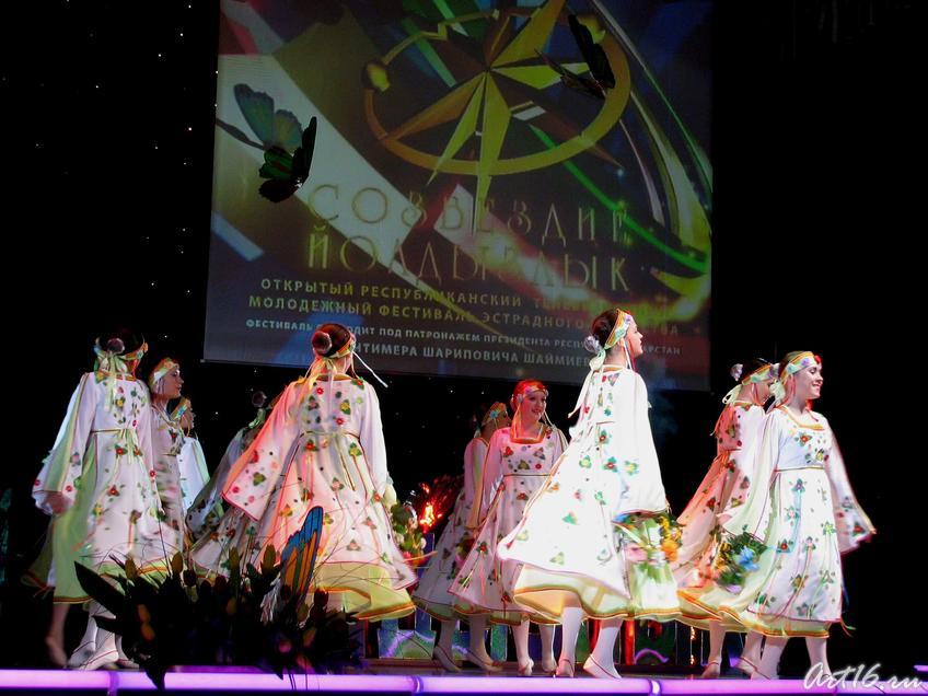 IMG_5679.jpg::Гала-концерт «Созвездие-Йолдызлык» в КРК Пирамида