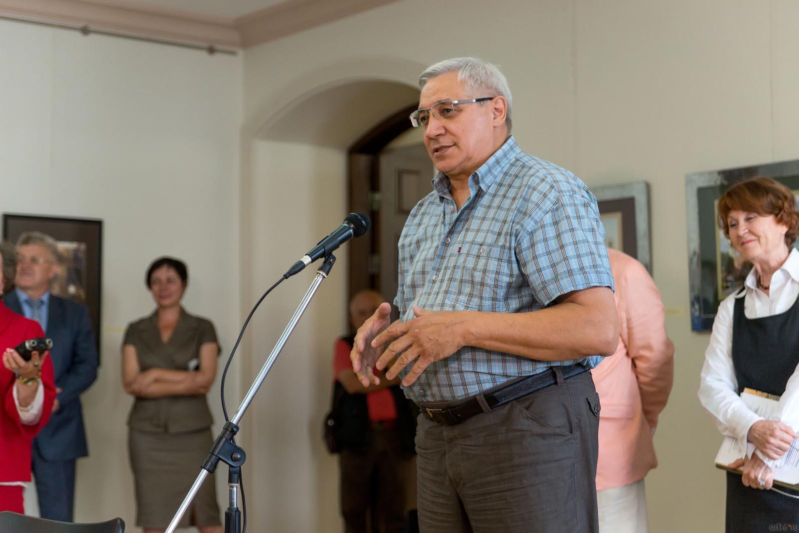 Ширафутдинов Дамир  Камилович::«Из дальних странствий…». Акварели Равиля Айдарова