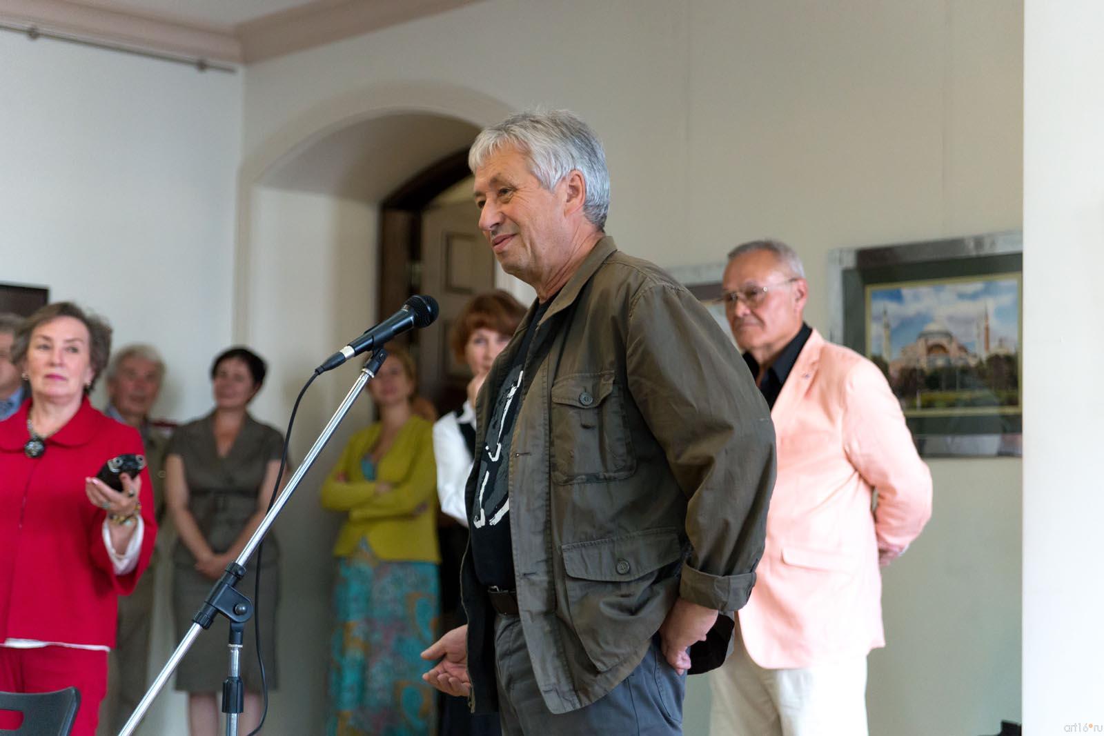 Эйдинов Григорий Львович::«Из дальних странствий…». Акварели Равиля Айдарова