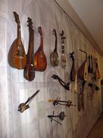 Фрагмент экспозиции выставки Музыкальные инструменты народов мира»
