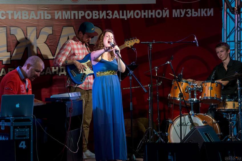 Юлия Рахманюк.Young Ladies in Funk (Казань)::31 ИЮЛЯ 2014. «STEPANOV BAND» и «YOUNG LADIES IN FUNK»