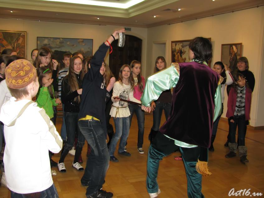 Новогодние танцы::Ёлка в Хазинэ. 2009-10