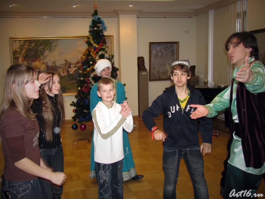 Танцы у ёлки::Ёлка в Хазинэ. 2009-10