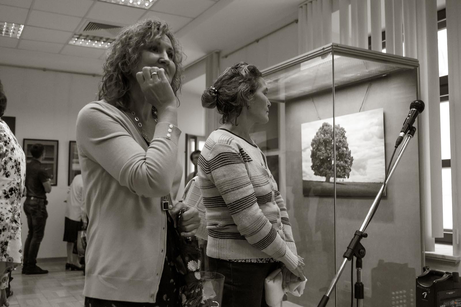 ::«Маленькое затмение» Пейзаж в фотографиях ЕВГЕНИЯ КАНАЕВА