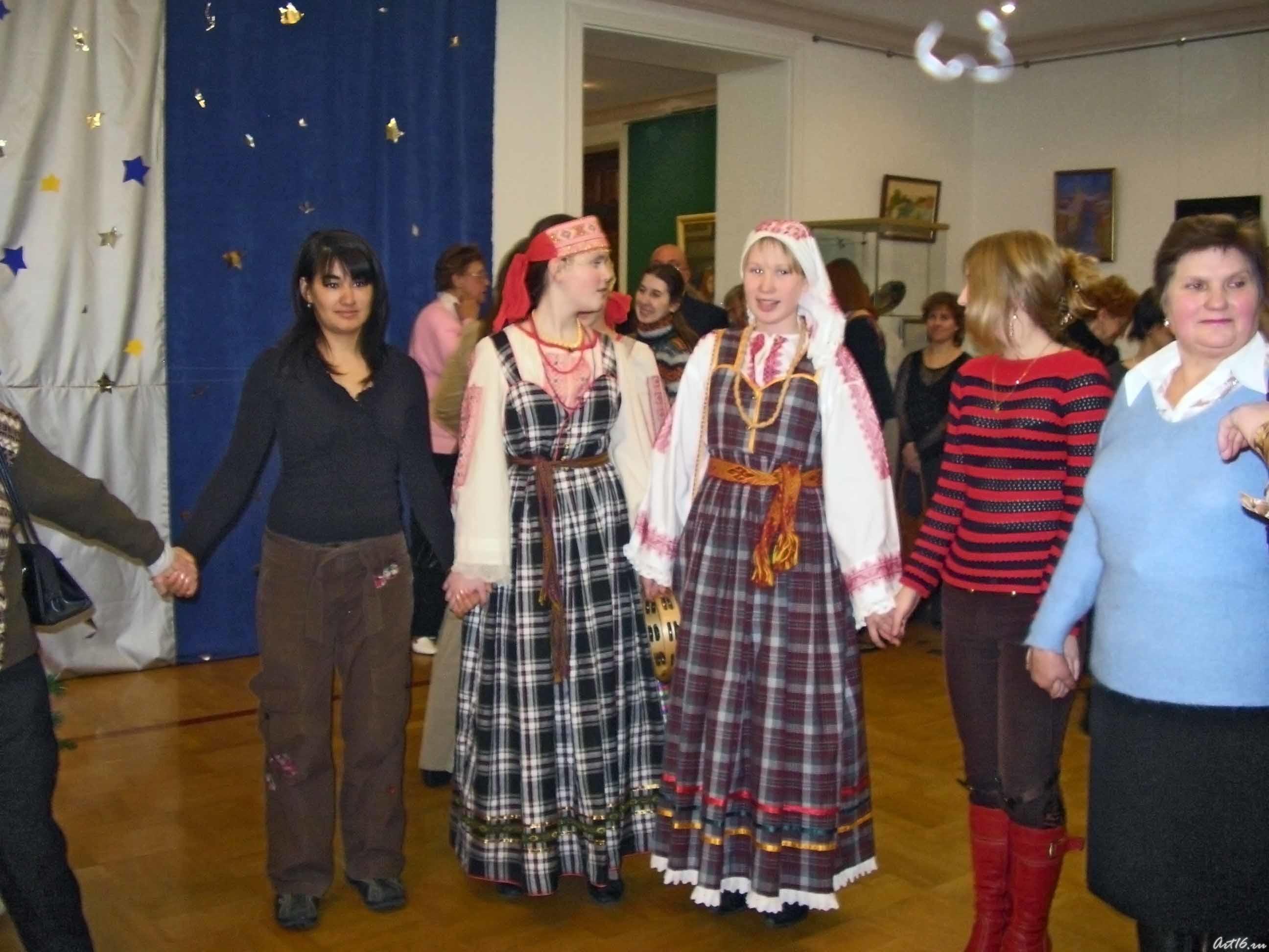 Хороводные песни вокруг ёлки::Народная ёлка 2007/08