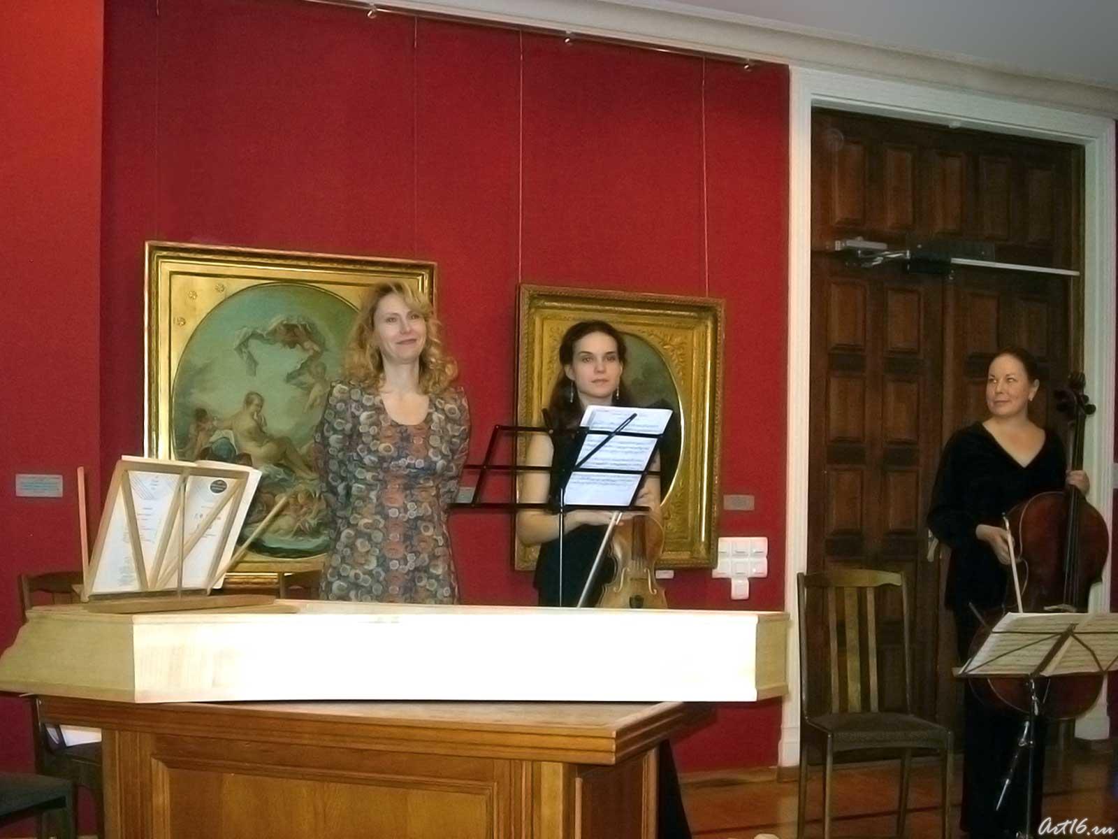 Елена Бурундуковсакя и Алсу Камалеева::«Шедевры инструментального барокко...» Эрмитажная гостиная