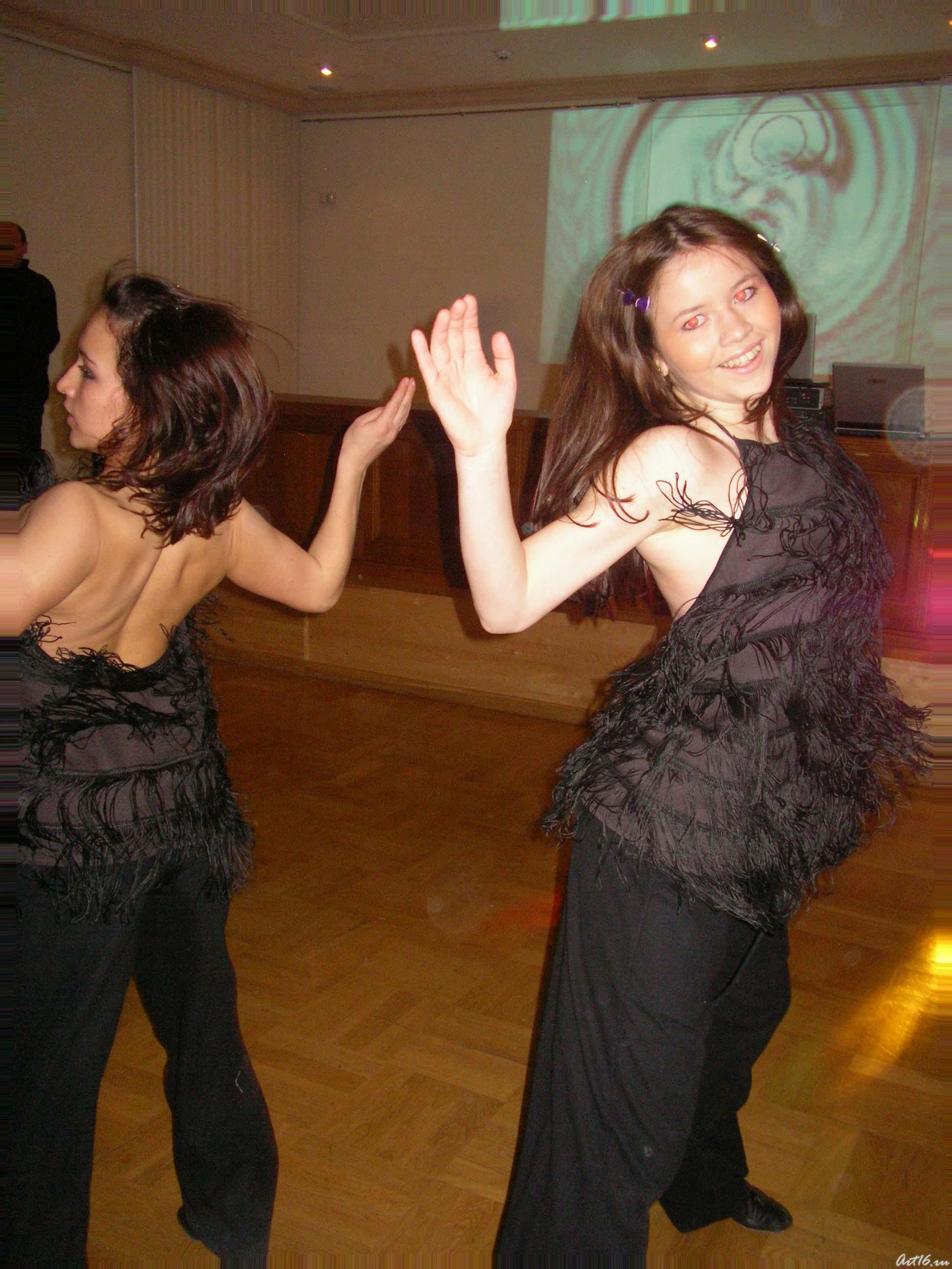 Современные танцы::Валентинов День.... «Ассамблея влюбленных сердец»