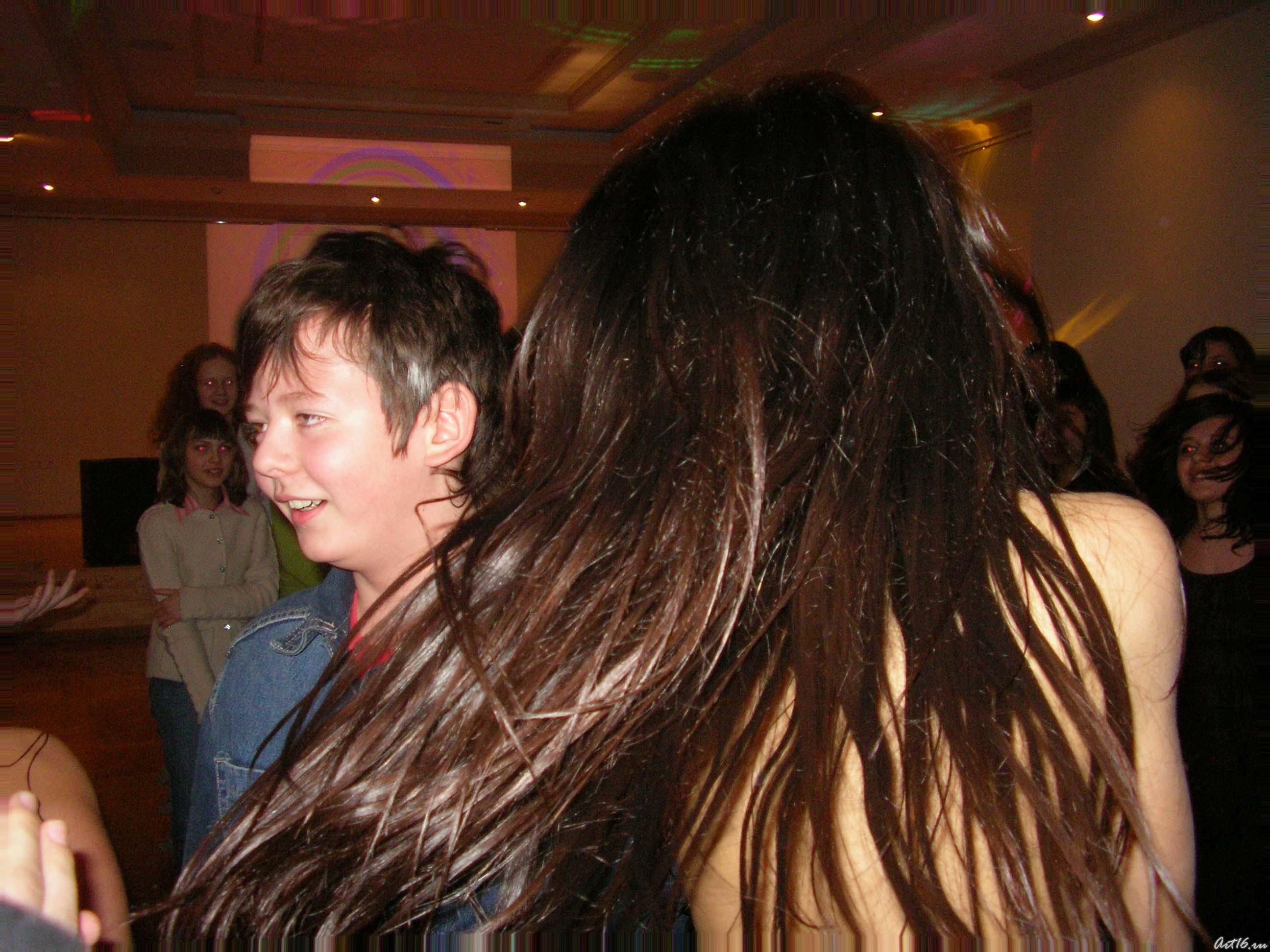 Дискотека::Валентинов День.... «Ассамблея влюбленных сердец»