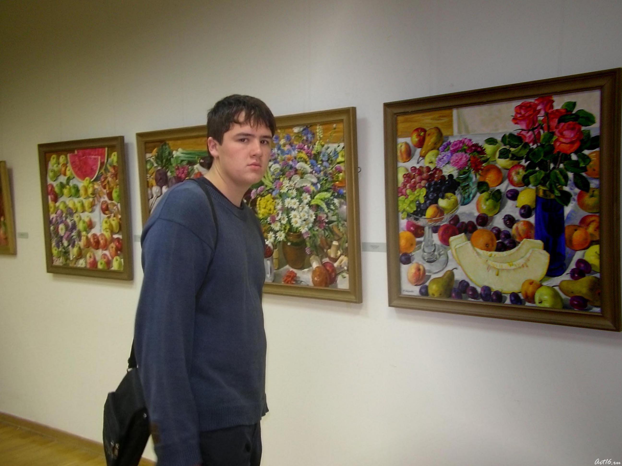 На открытии персональной выставки Рушан Якуповой::Рушан Якупова