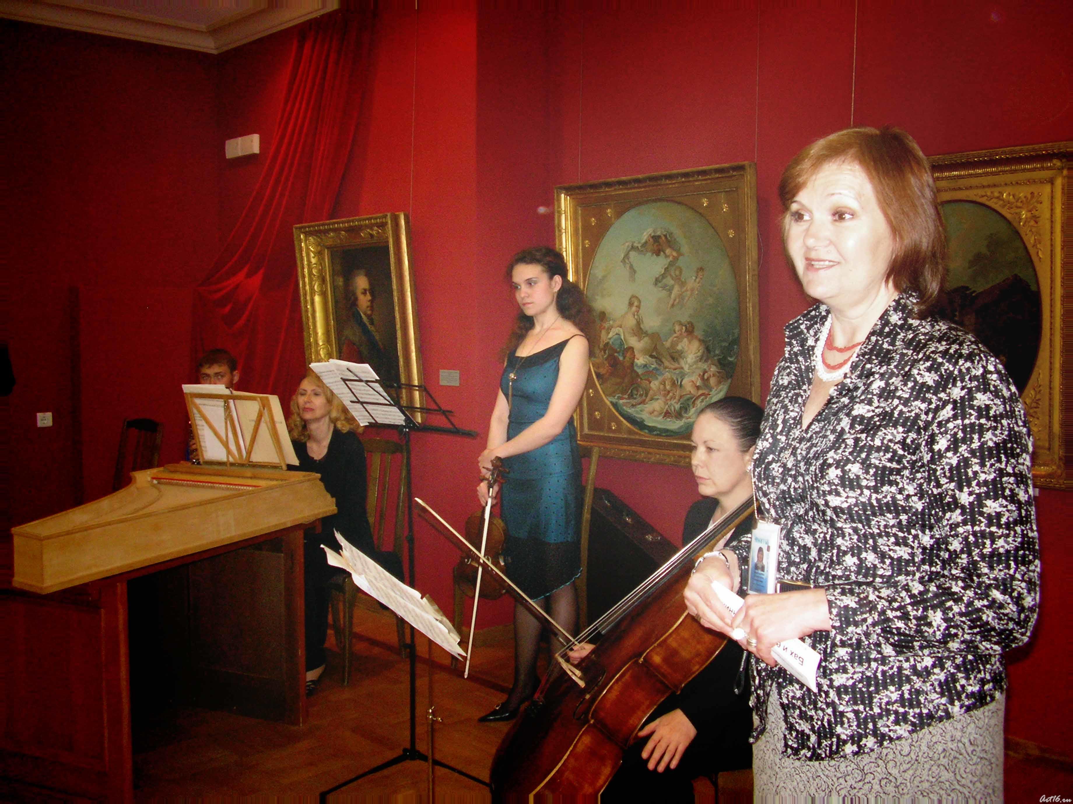 Валентина Братышева::Эрмитажная гостиная