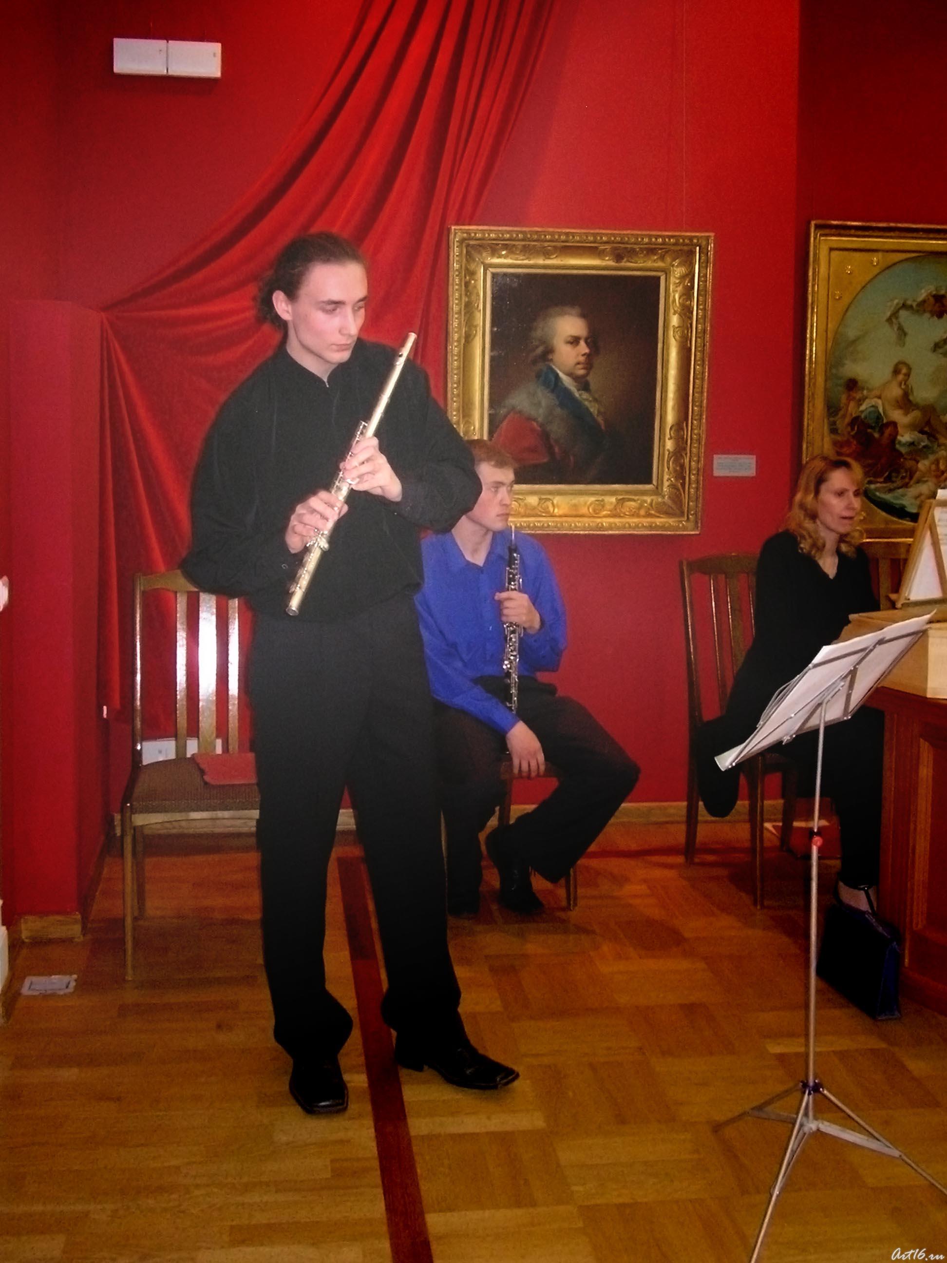 В. Воробьёв (флейта)::Эрмитажная гостиная