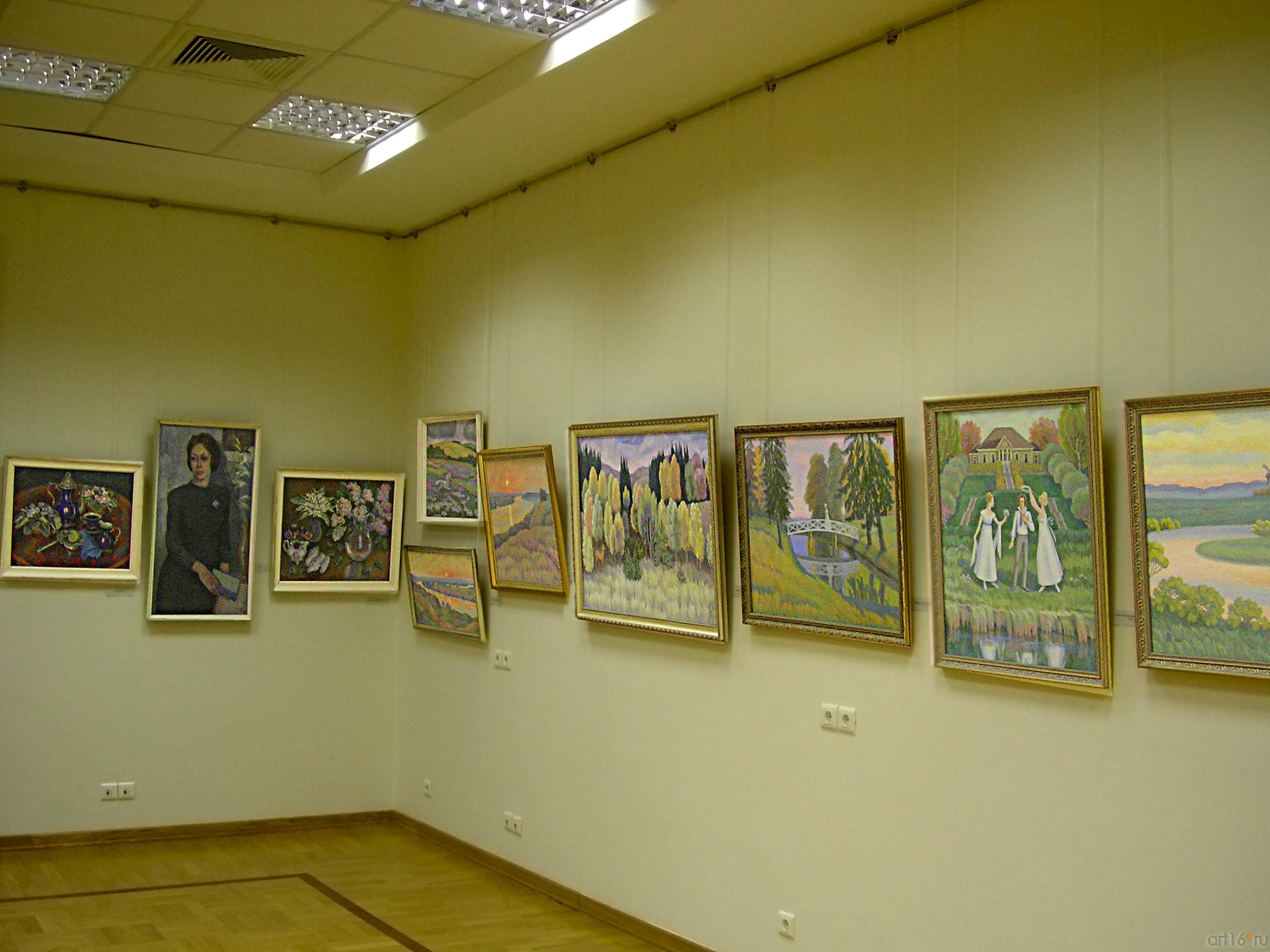 В.Попова. Фрагмент экспозиции выстав::Валентина Витальевна Попова