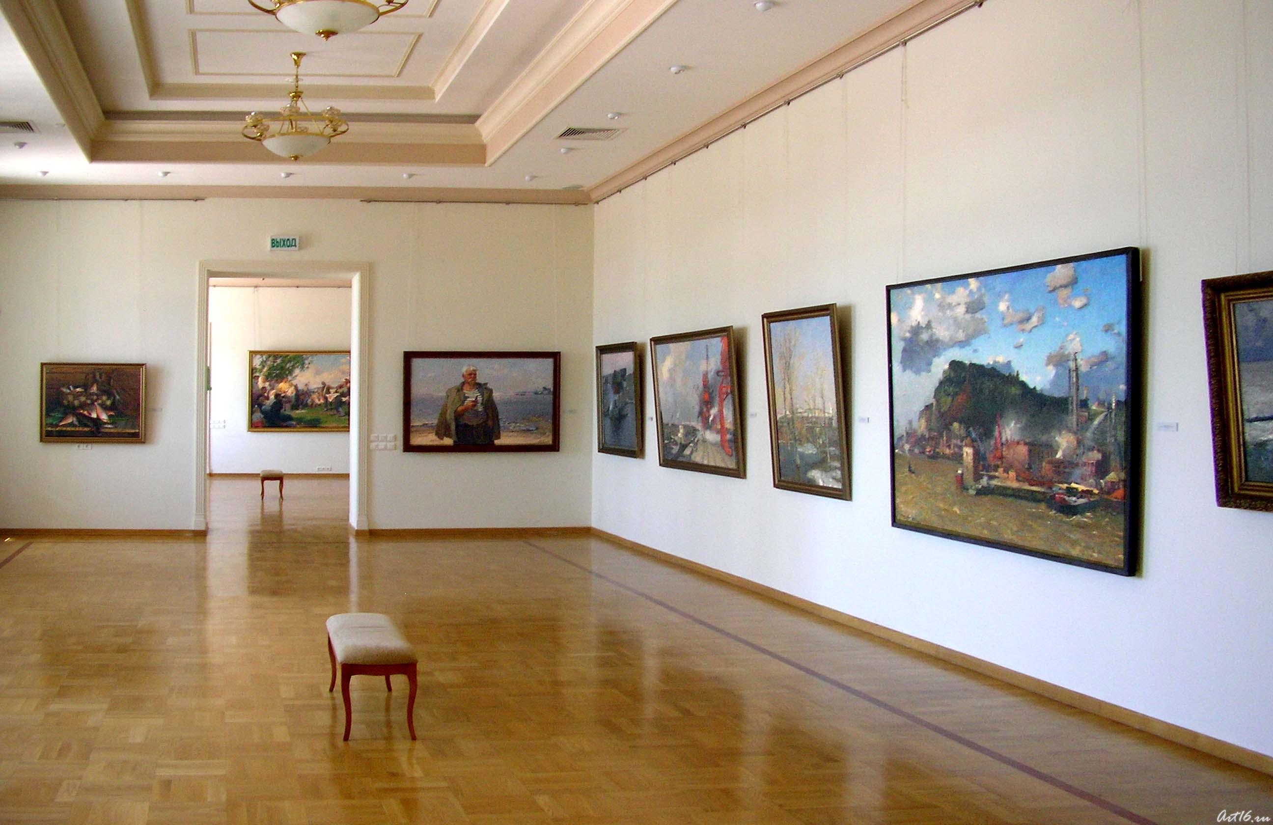 Экспозиция выставочного зала::Искусство советского Татарстана