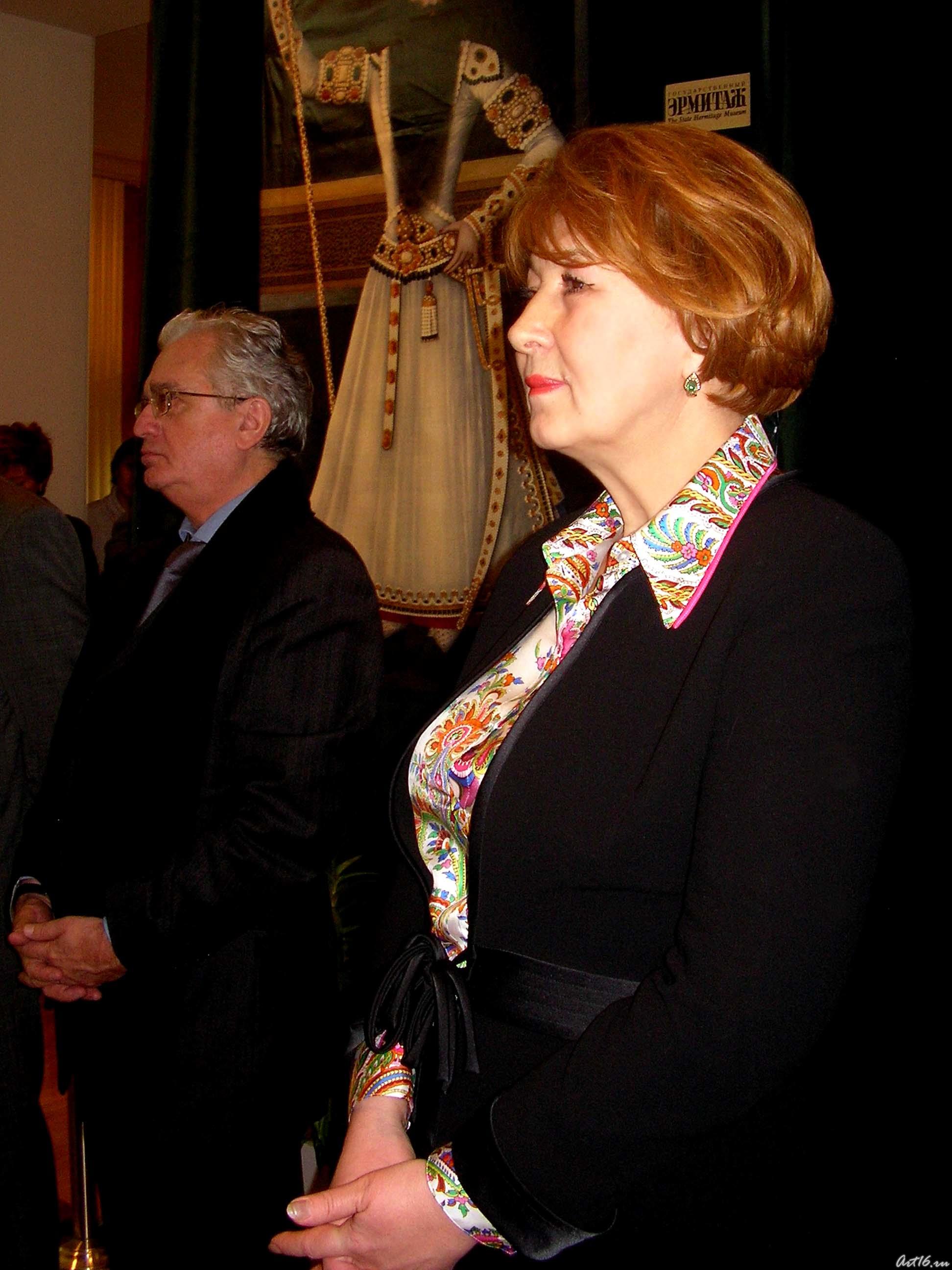 Зиля Валеева::От Китая до Европы. Искусство исламского мира