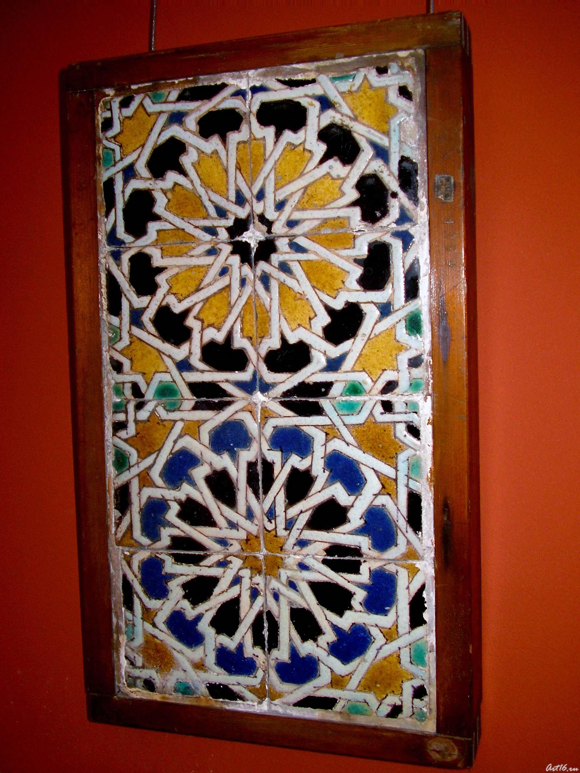 Изразцовое панно::От Китая до Европы. Искусство исламского мира