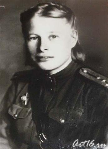 к-н Т.А.Емелина::Сменили платья на шинели