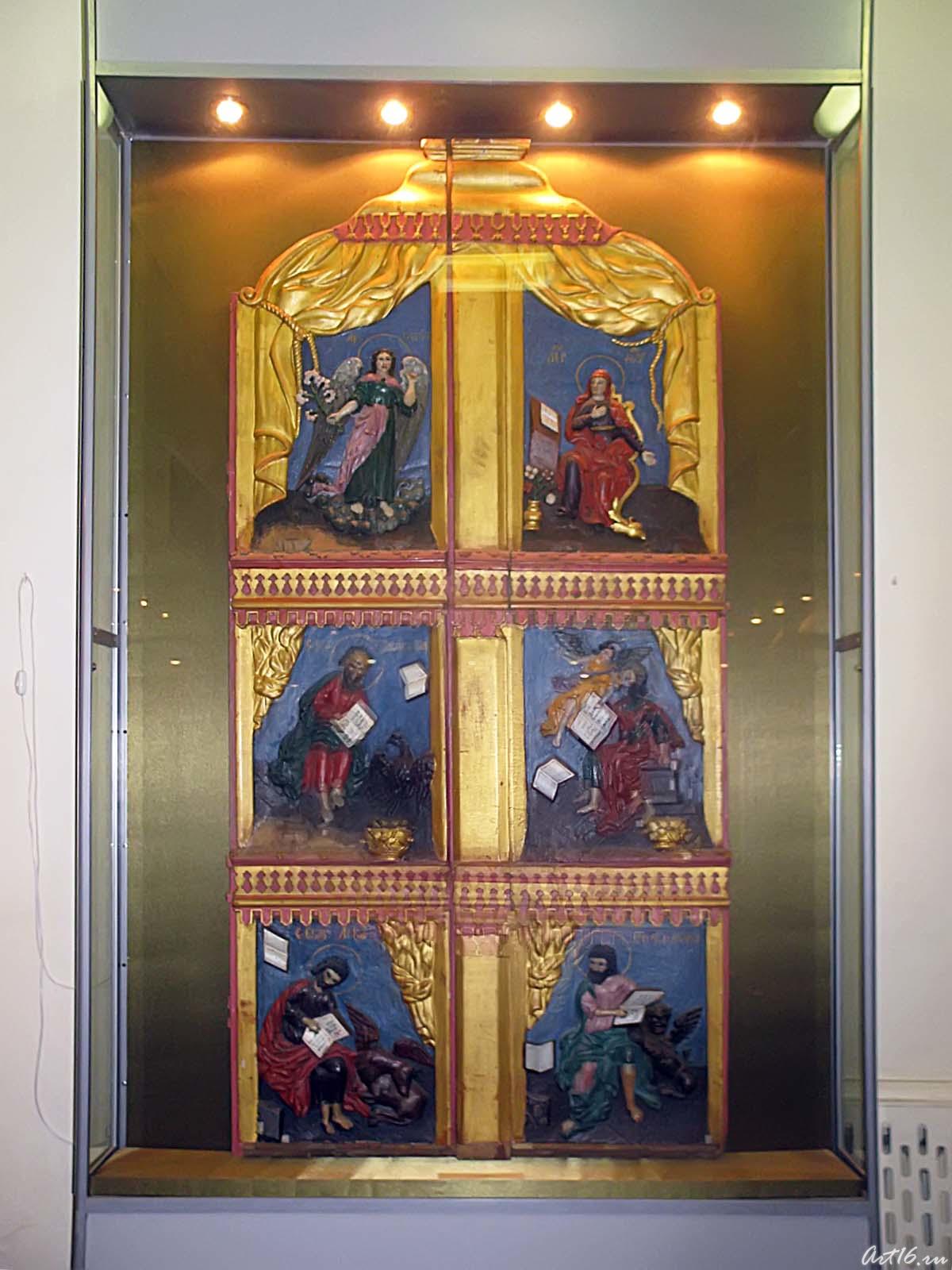 Царские врата::Экспозиция 2-х залов:"Древнерусское искусство" и "Сюжеты икон Праздничного чина"