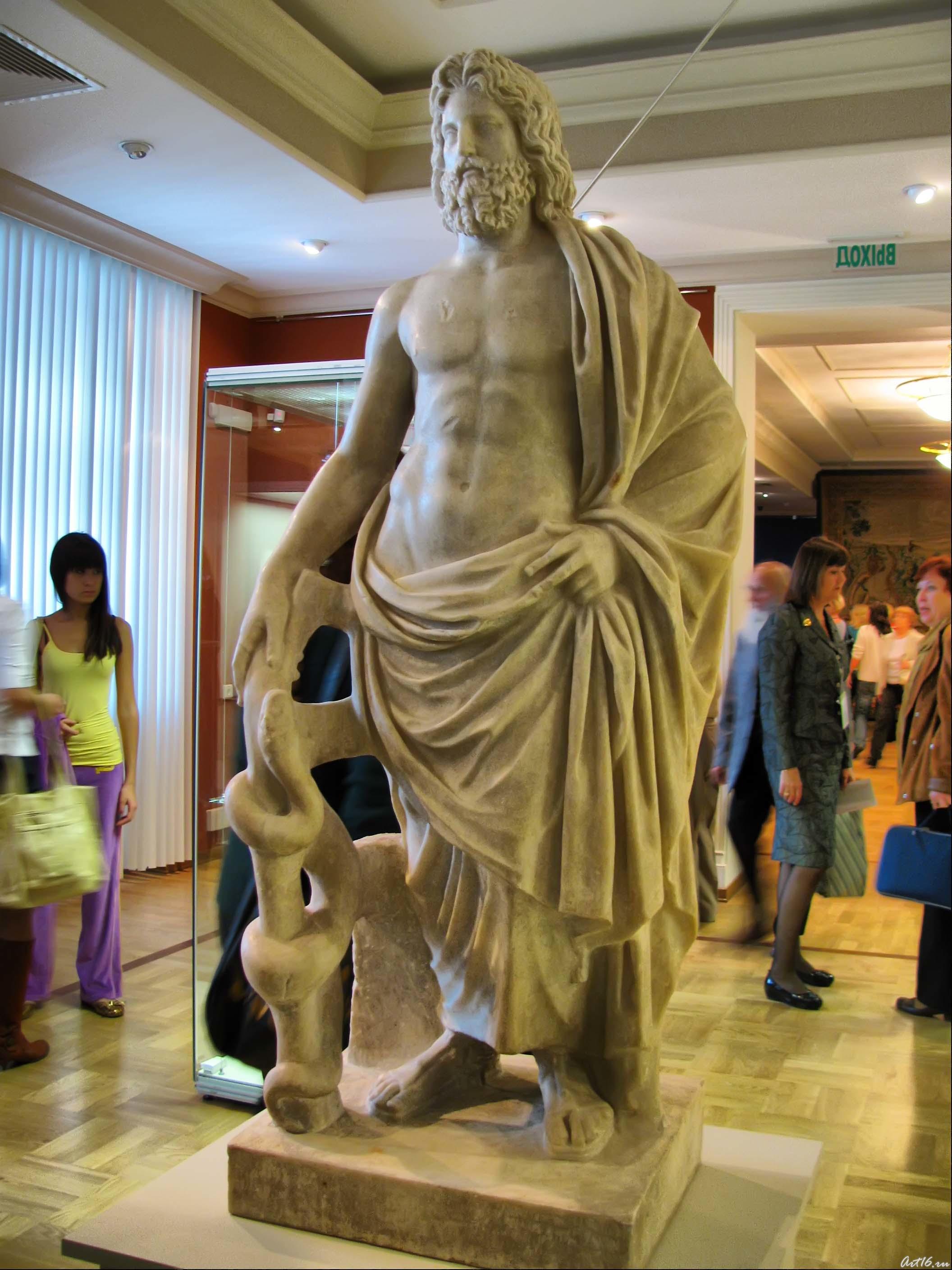 Статуя Асклепия::Открытие выставки «Дети Богов»