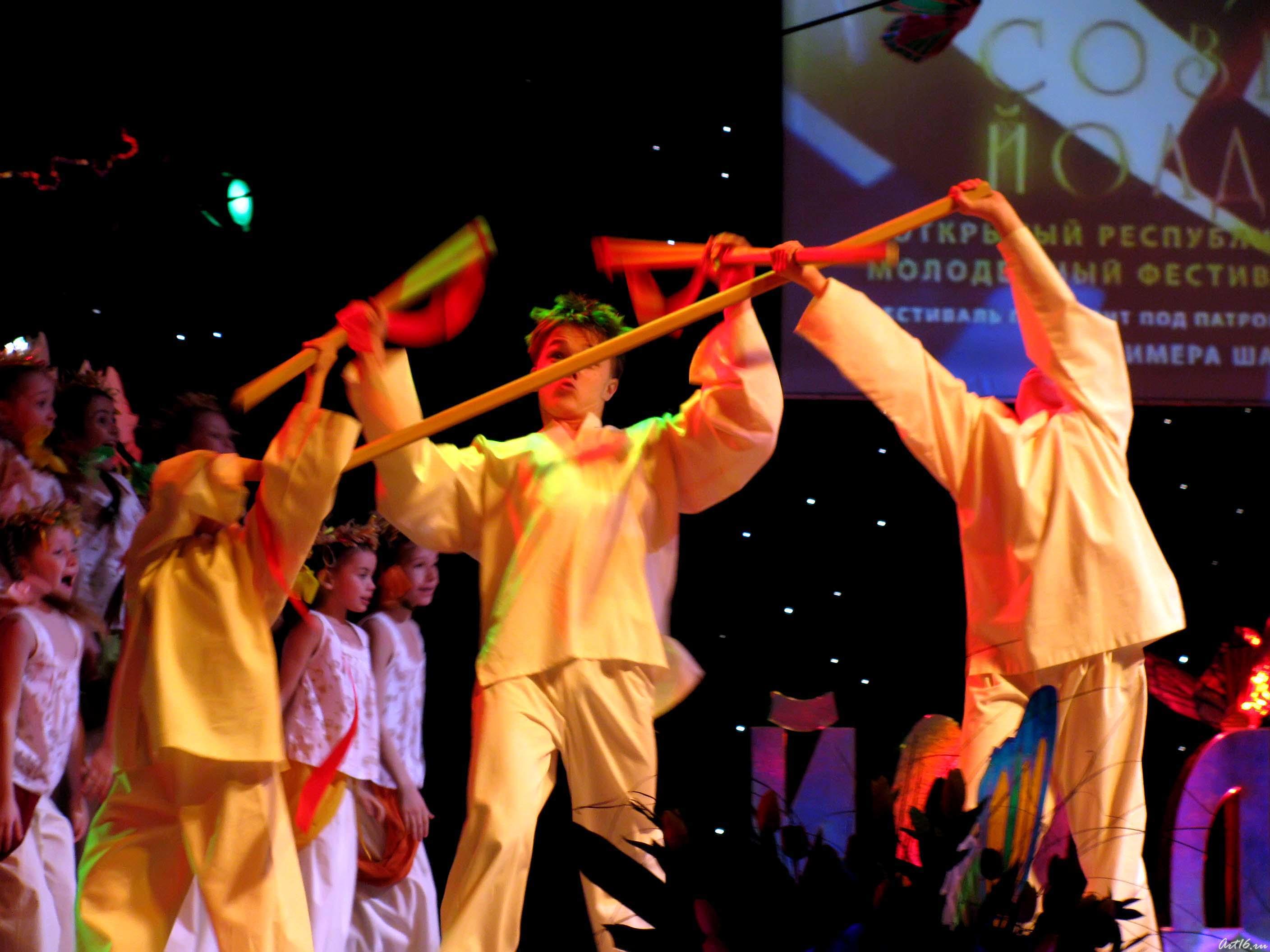 IMG_5700.jpg::Гала-концерт «Созвездие-Йолдызлык» в КРК Пирамида