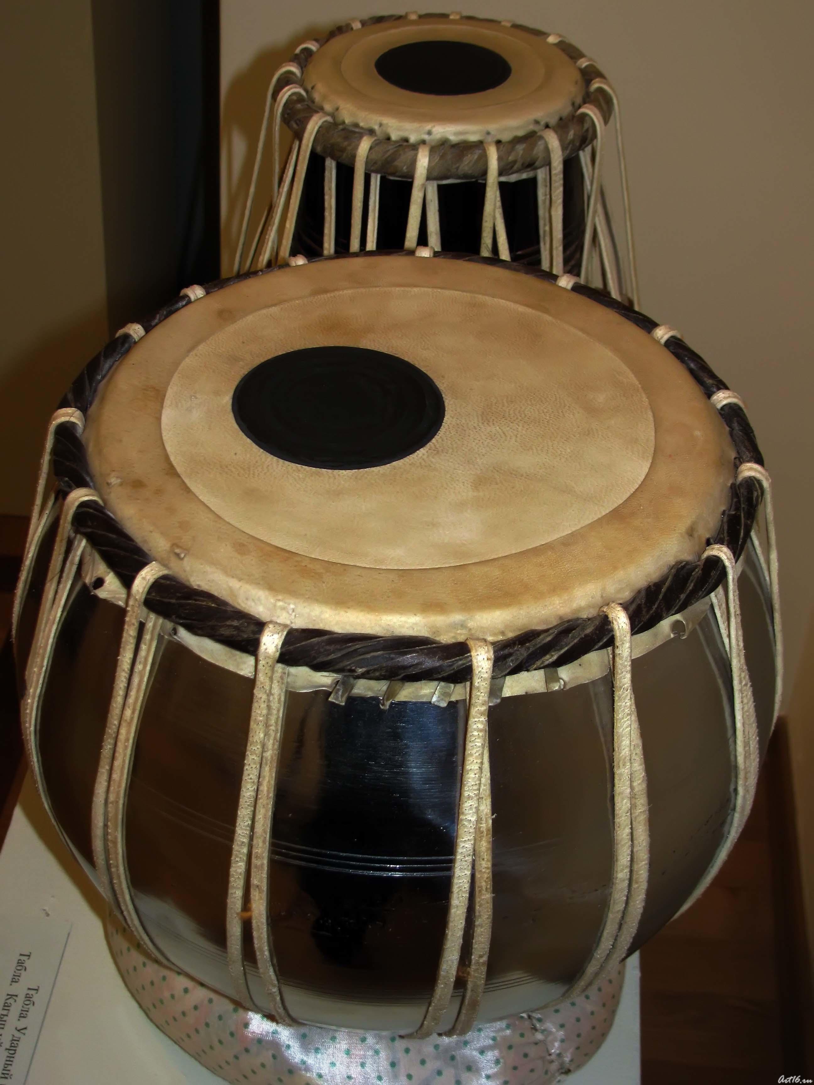 Табла. Ударный инструмент::«Музыкальные инструменты народов мира из частных коллекций музыкантов Татарстана»