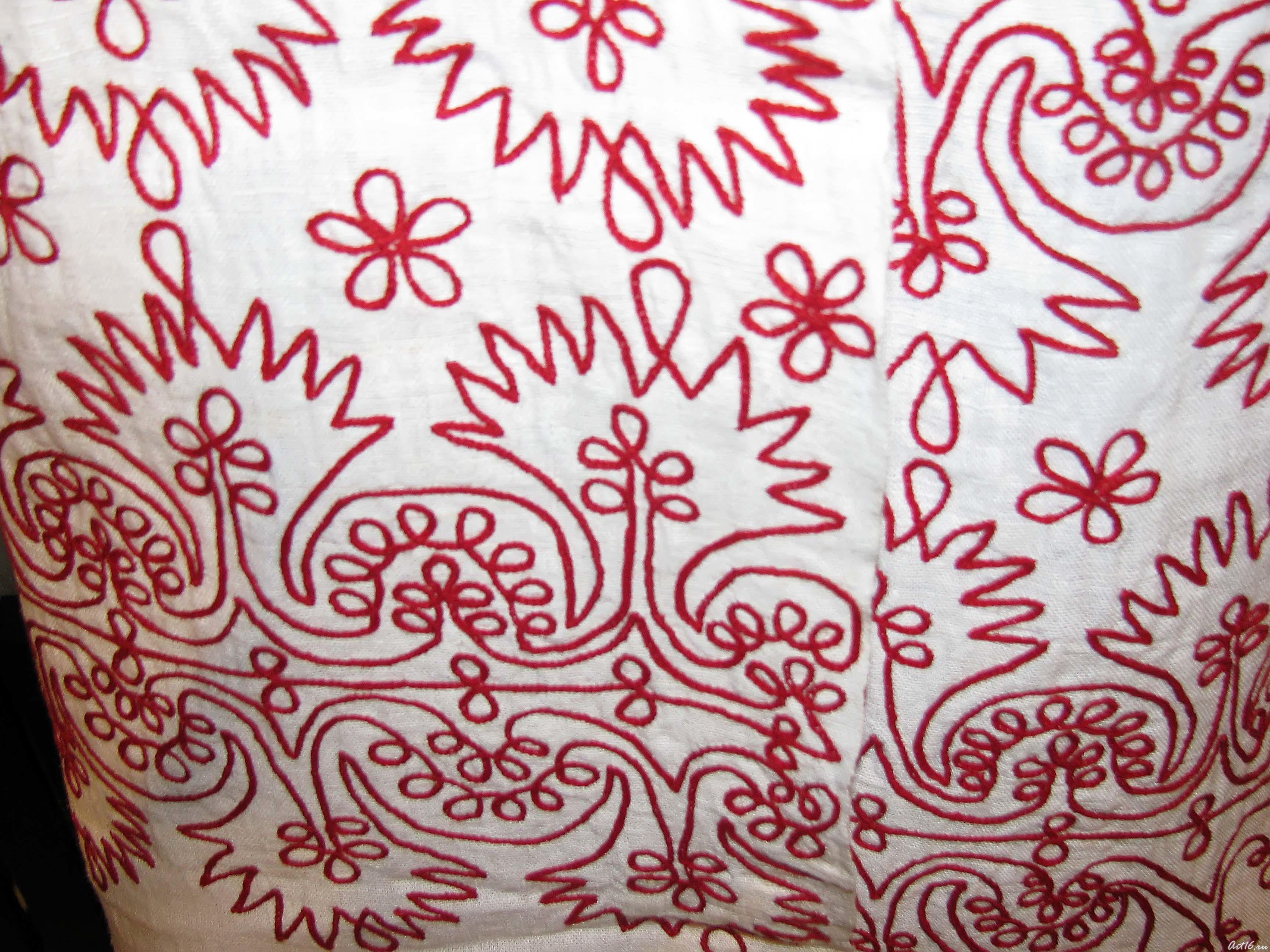 Фрагмент вышивки::Казанское полотенце