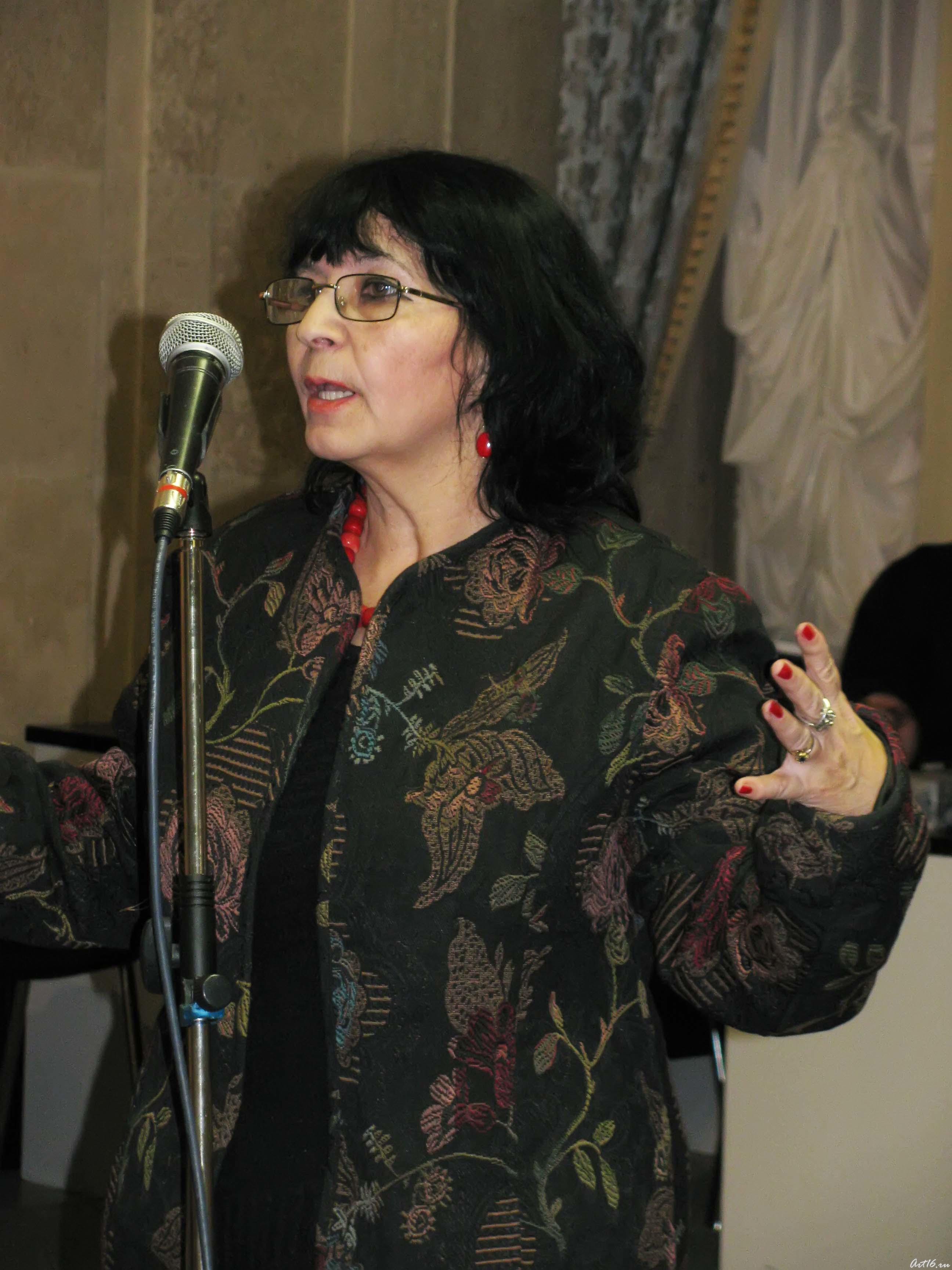 Шагеева РОзалина Гумеровна, искусствовед::Казанское полотенце