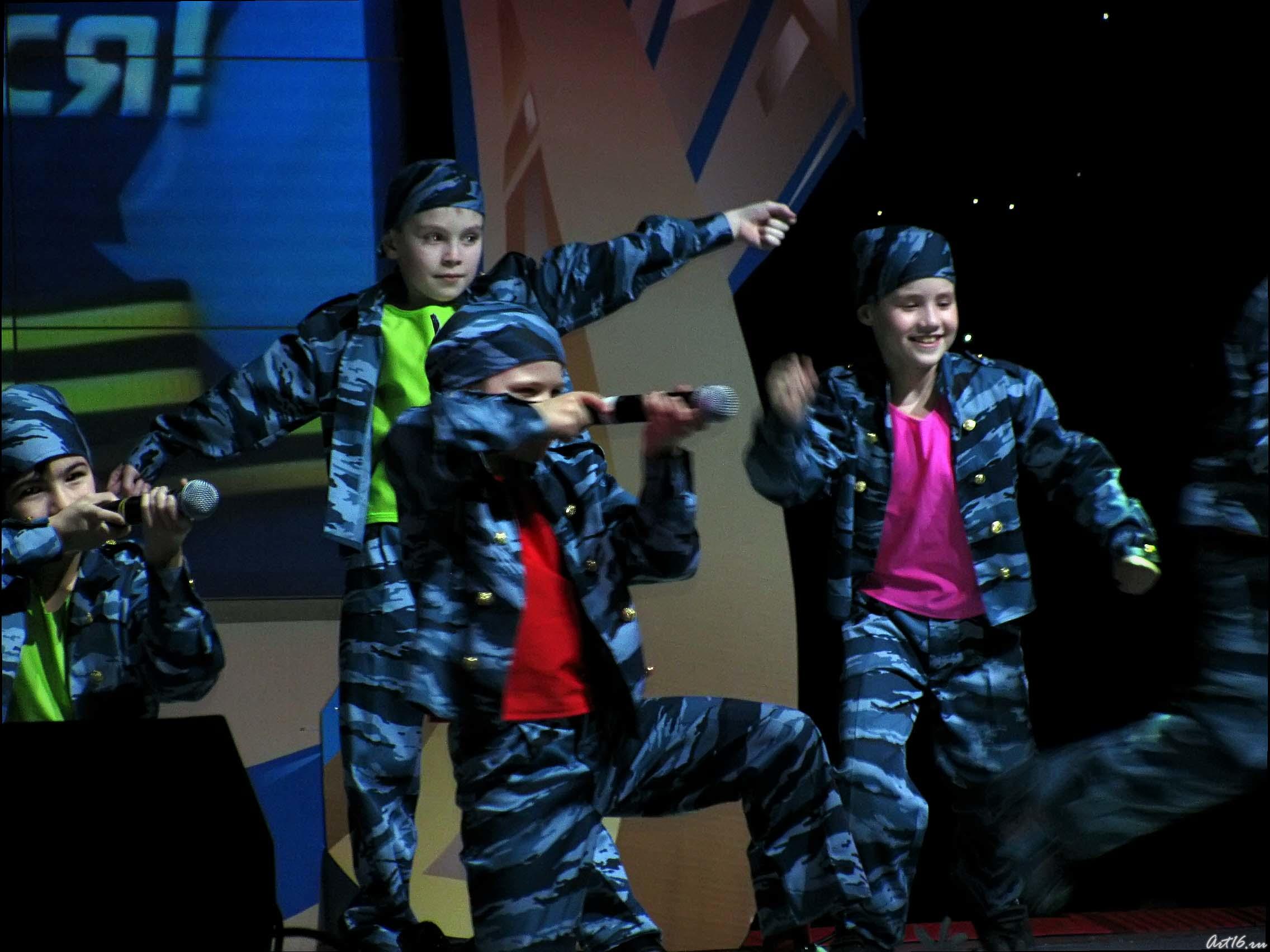 IMG_1349.jpg::Гала-концерт «Созвездие-Йолдызлык» в КРК Пирамида