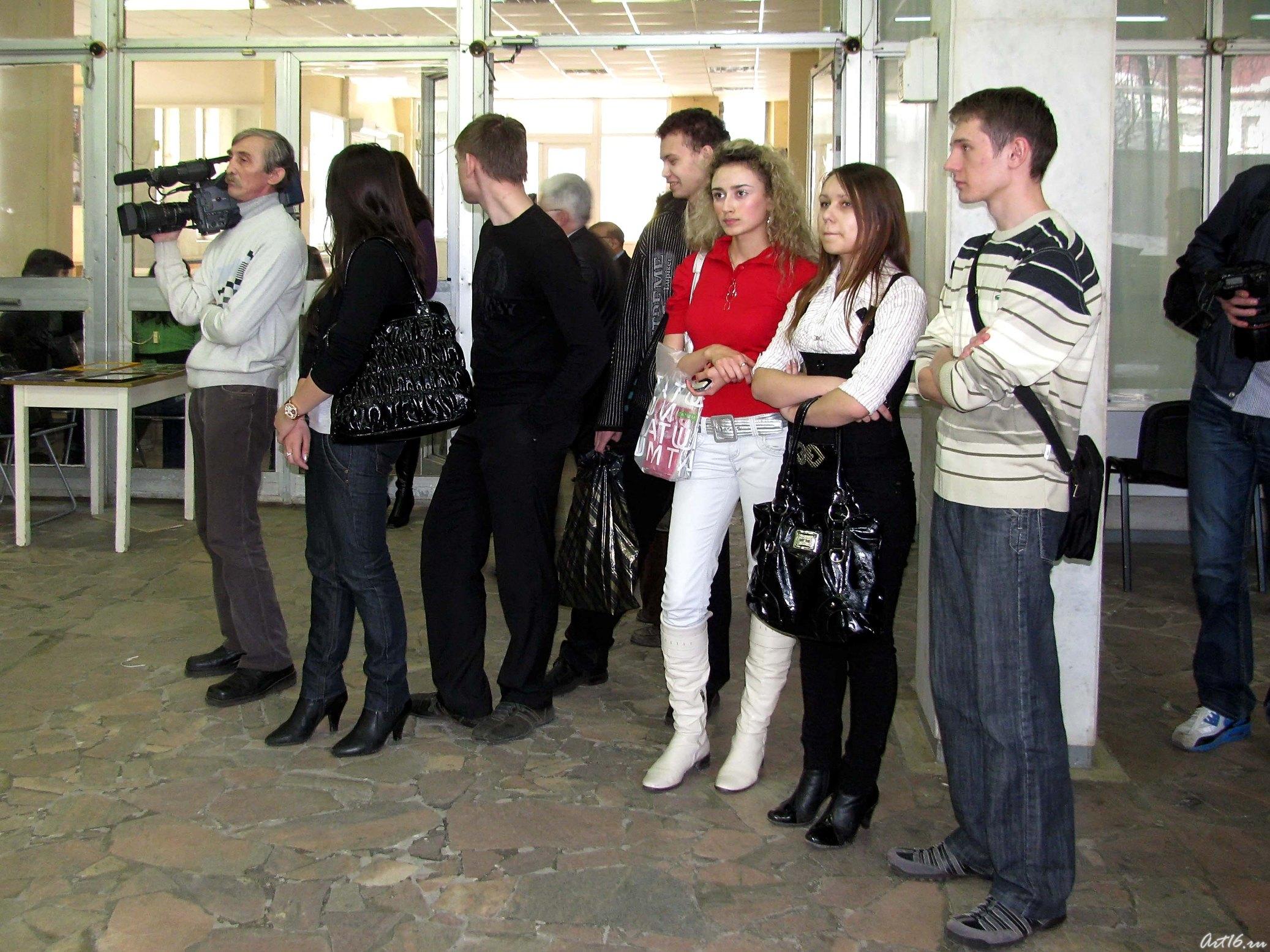 На открытии выставки ʺЛики Хакасииʺ::Лики Хакасии