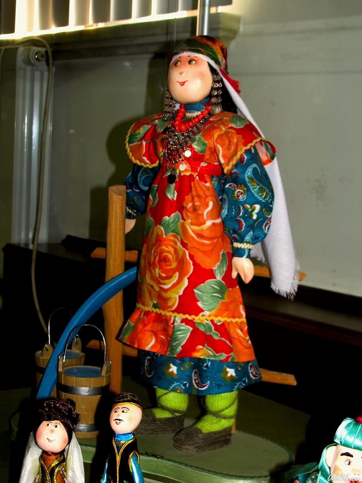 Фото №54388. Кукла в татарском костюме. Майсара. 2002