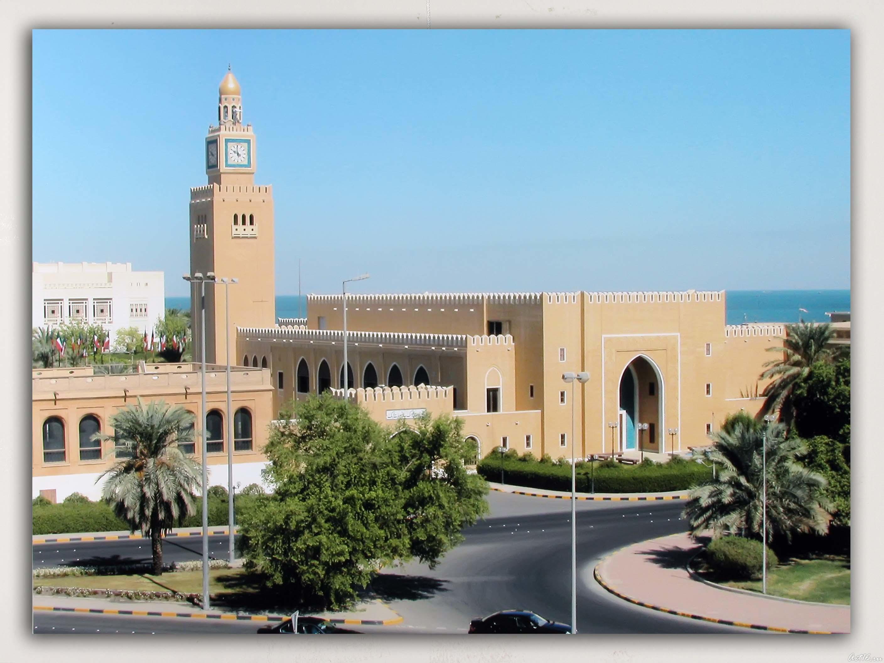 Кувейт в фотографиях.2::Арабская каллиграфия: связь времен и народов