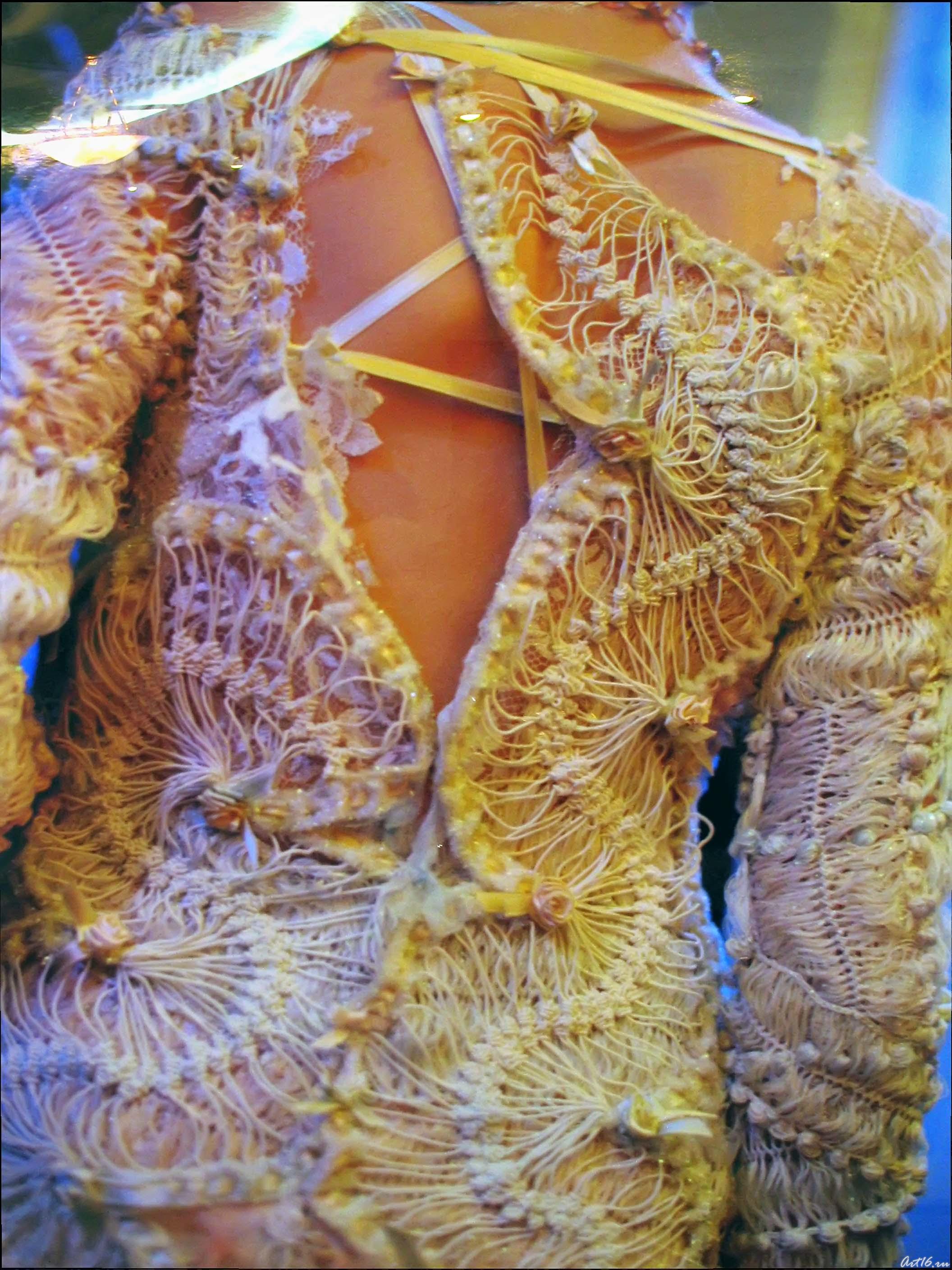 Франсуаза Югье «Забывая о моде»::Меняющийся образ меняющейся моды