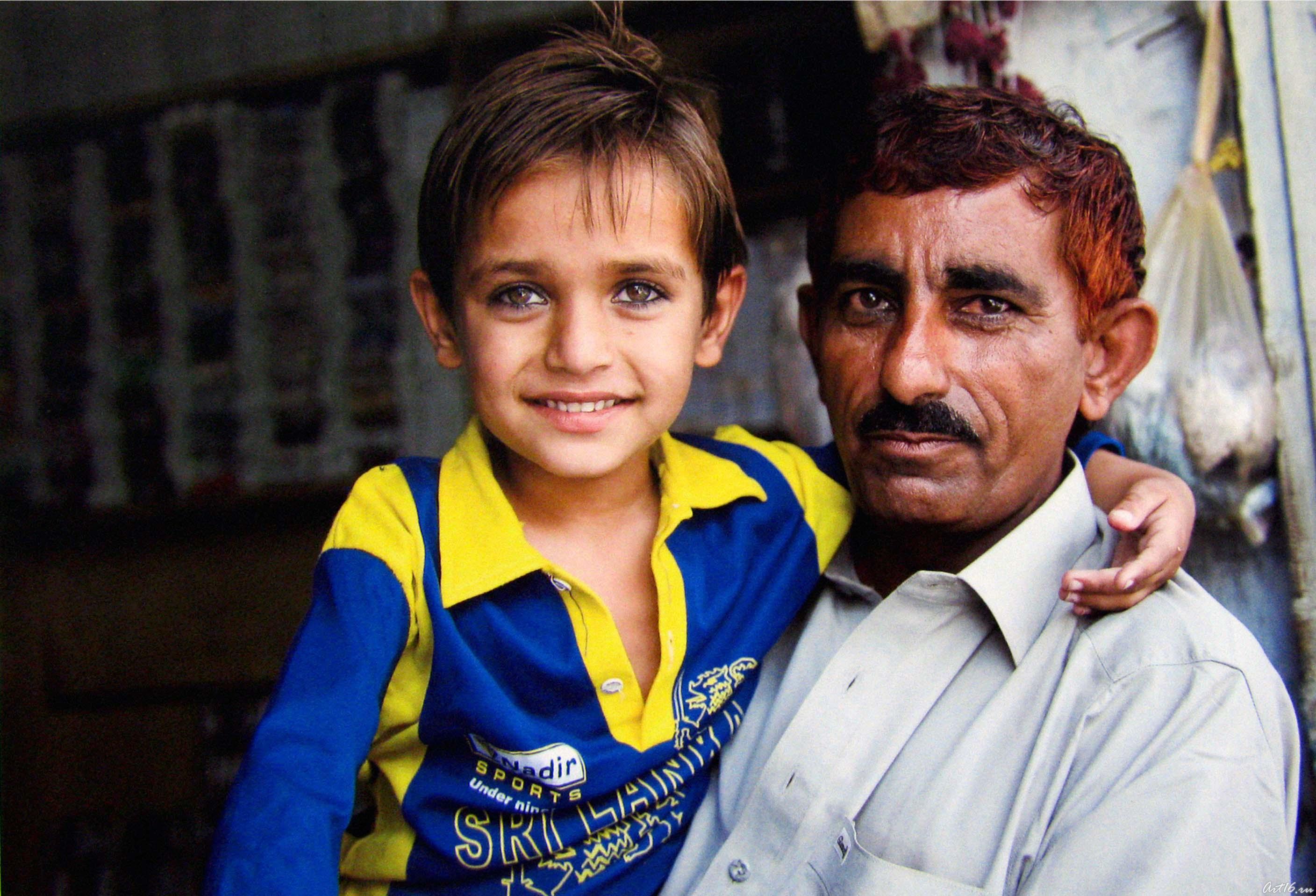 Из цикла «Пусть они улыбаются снова...» ::Мехмет Окутан