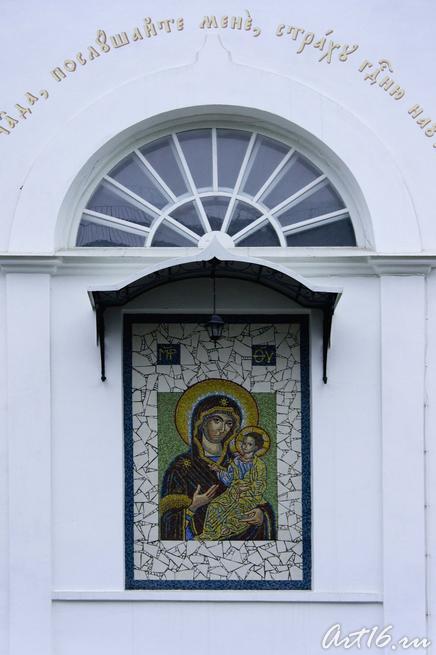 Храм Иверской иконы Божией Матери - вид с востока::Православный Алатырь 