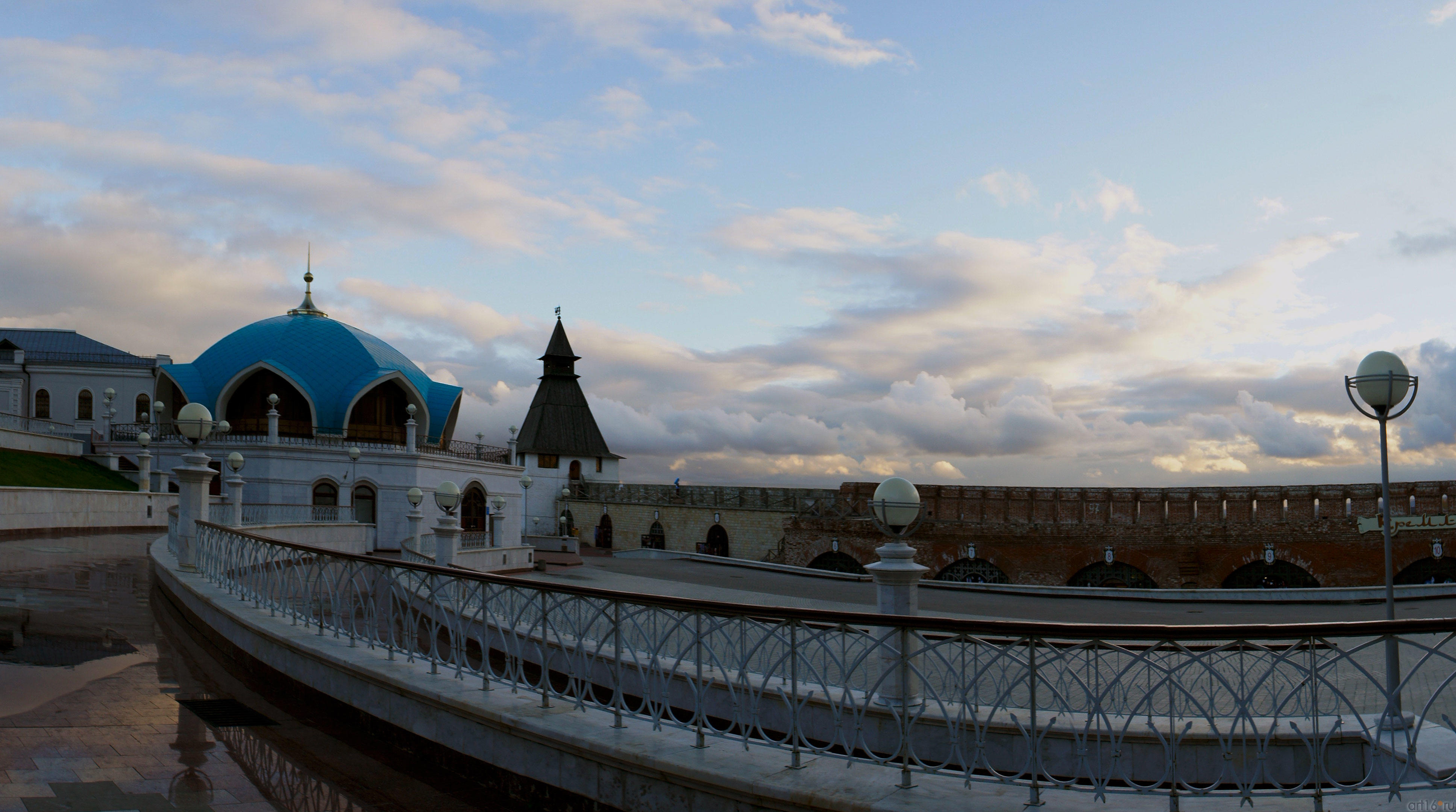 Как обычно — облака над Казанским Кремлем необычные. Казань. Осень — 2010::Избратое
